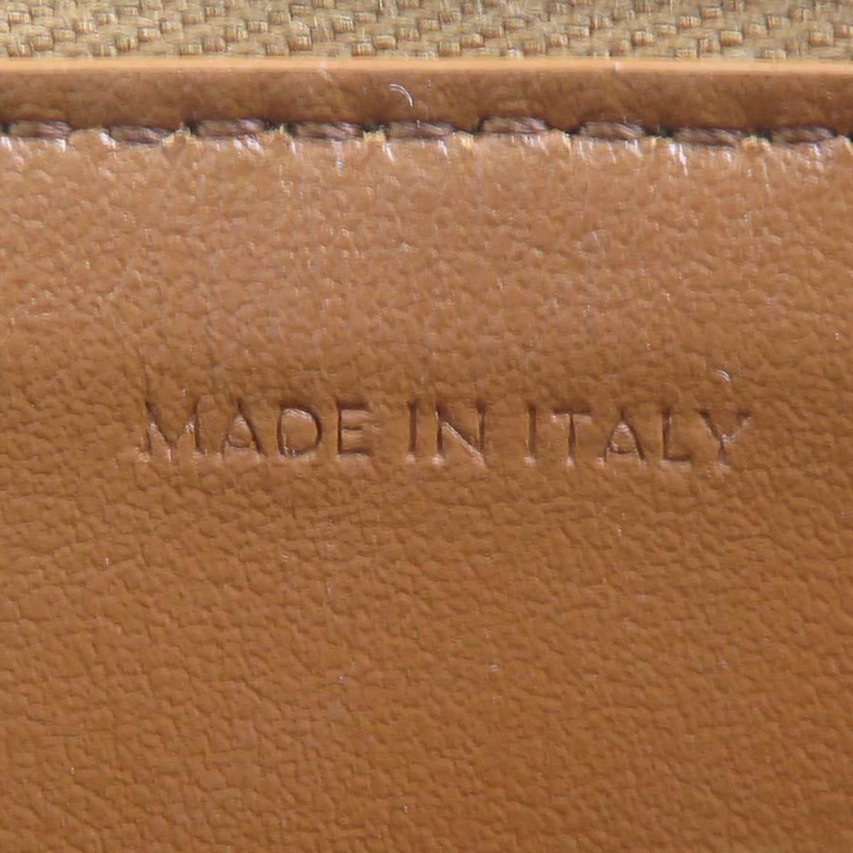 Celine Brown Leather Coin Purse/Coin Case (Pre-Owned)