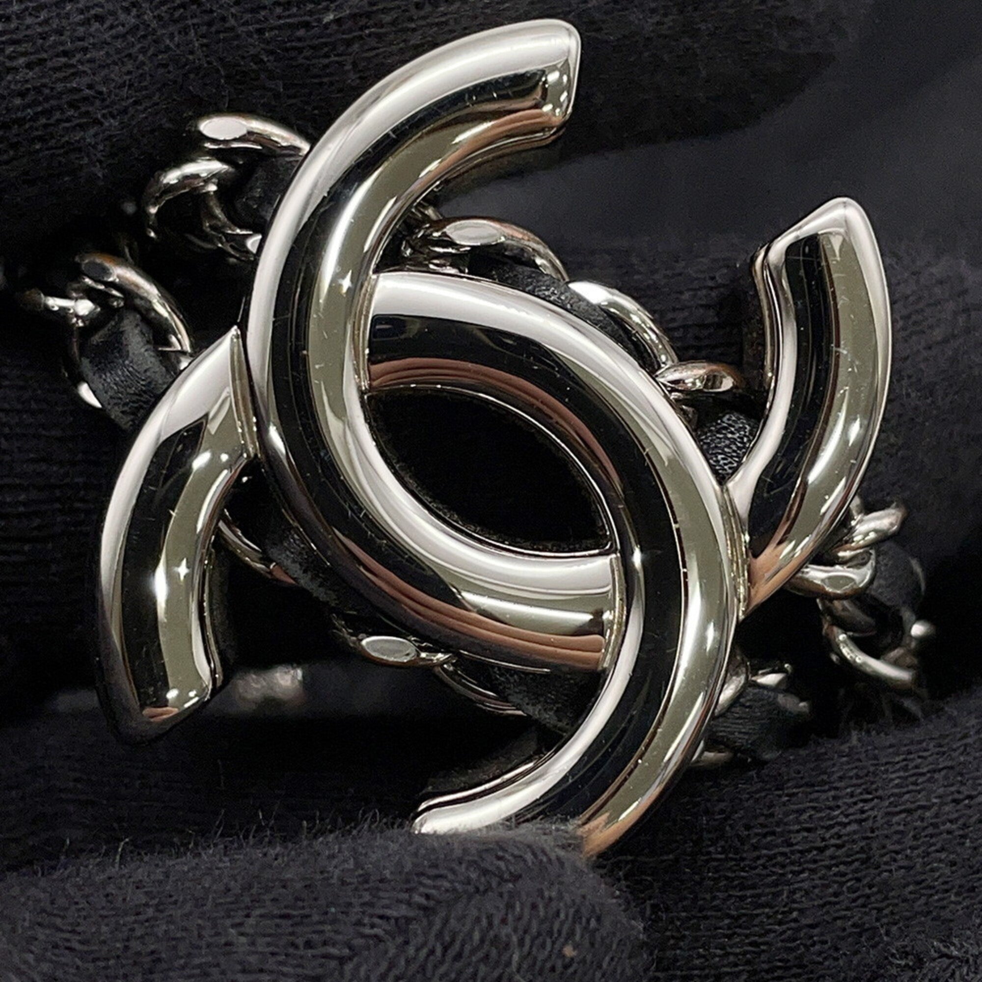 Chanel Matelasse Black Leather Backpack (Pre-Owned)