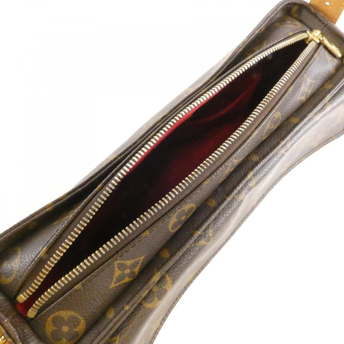 Louis Vuitton Marron Coated Canvas Shoulder Bag (Pre-Owned)