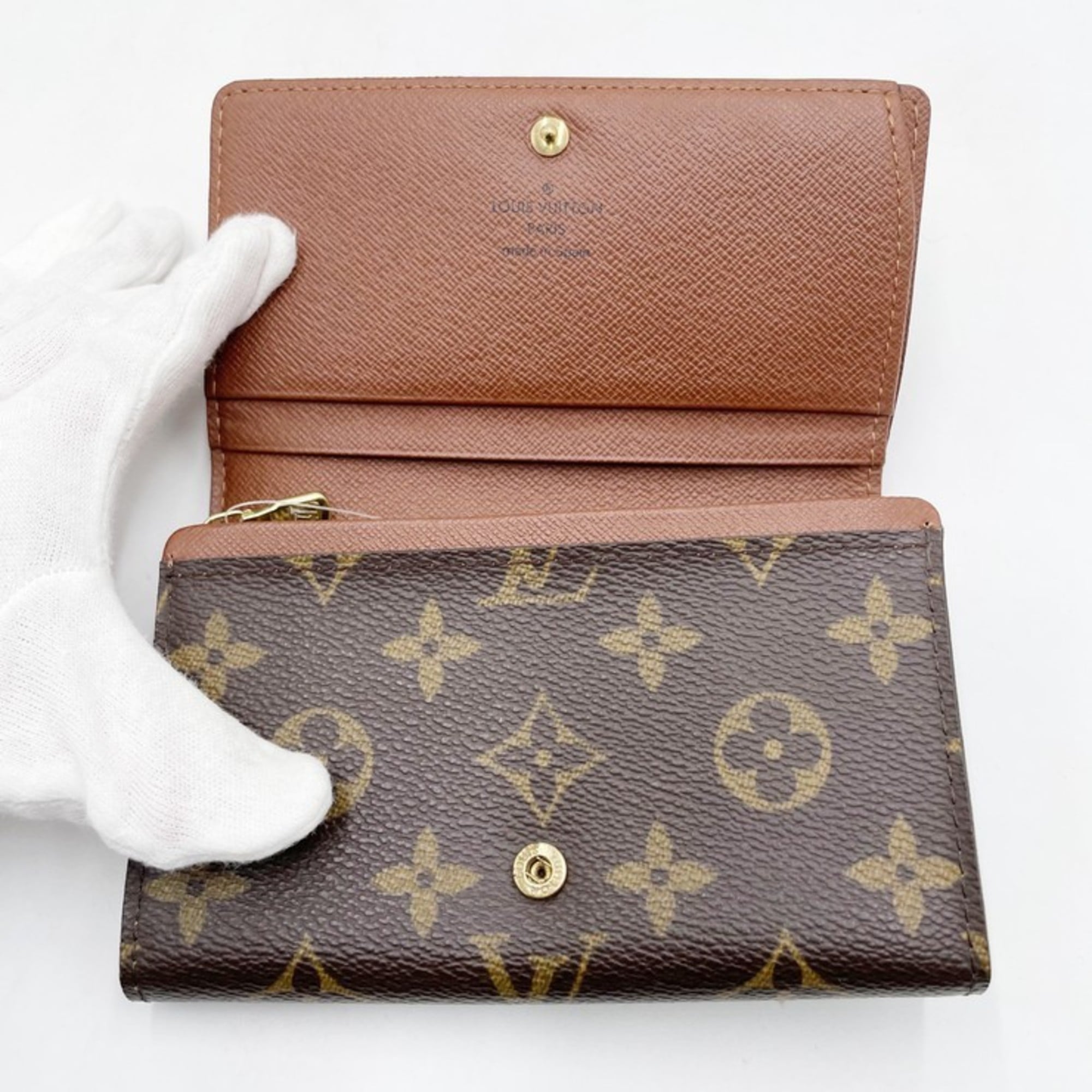 Louis Vuitton Monogram Brown Monogram Wallet (Bi-Fold) (Pre-Owned)
