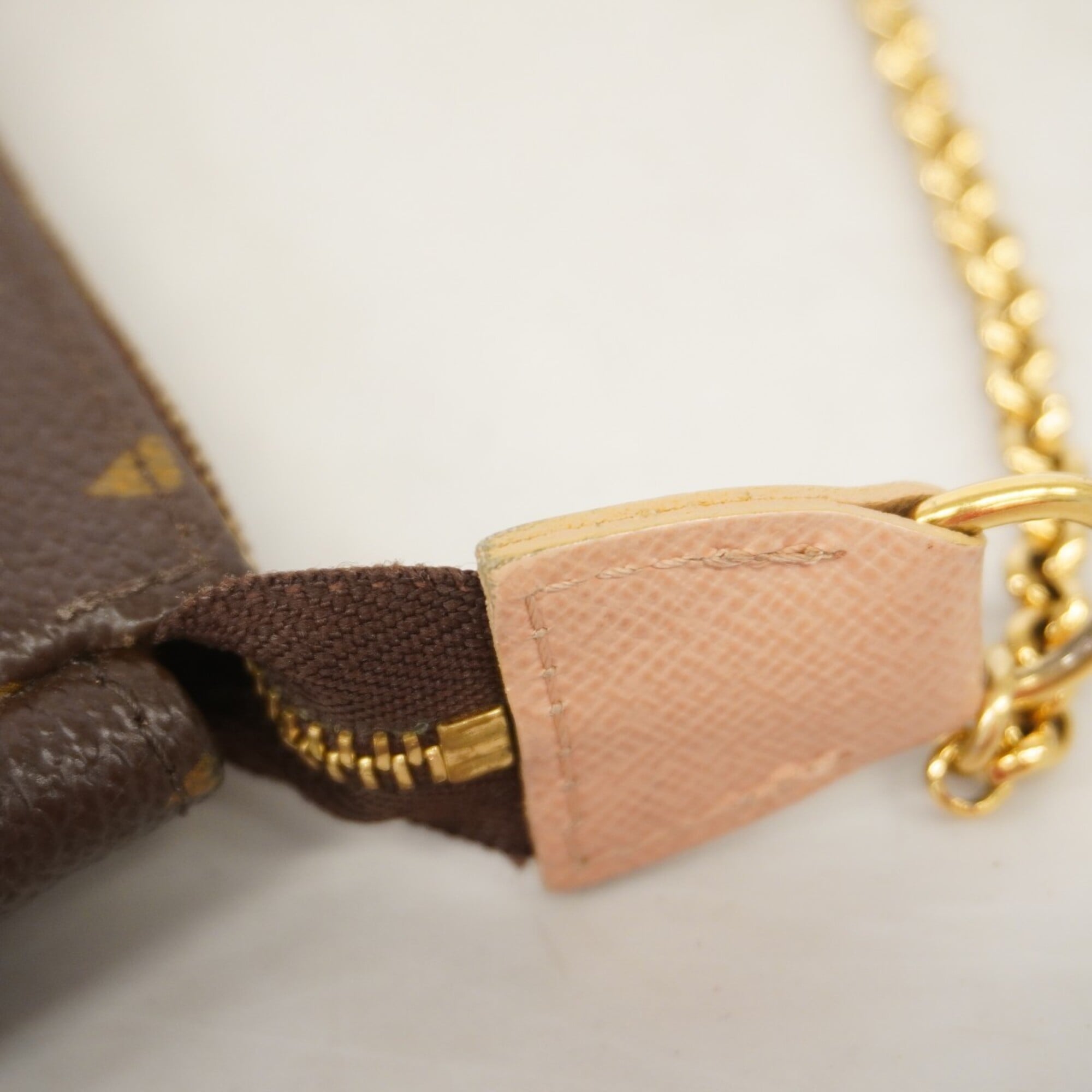 Louis Vuitton Brown Pouch (Pre-Owned)