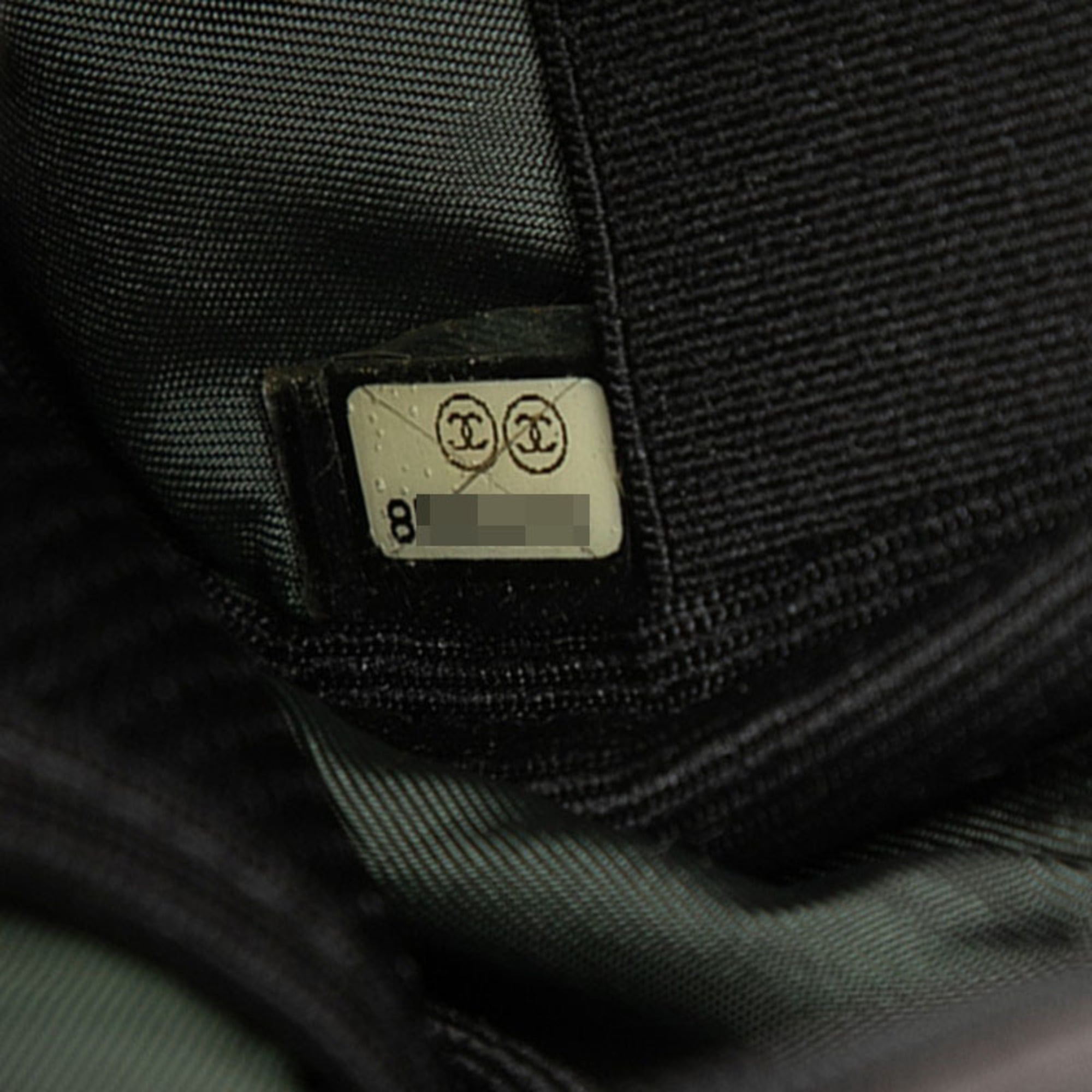 Chanel Black Green Canvas Nylon Shoulder Bag (Pre-Owned)