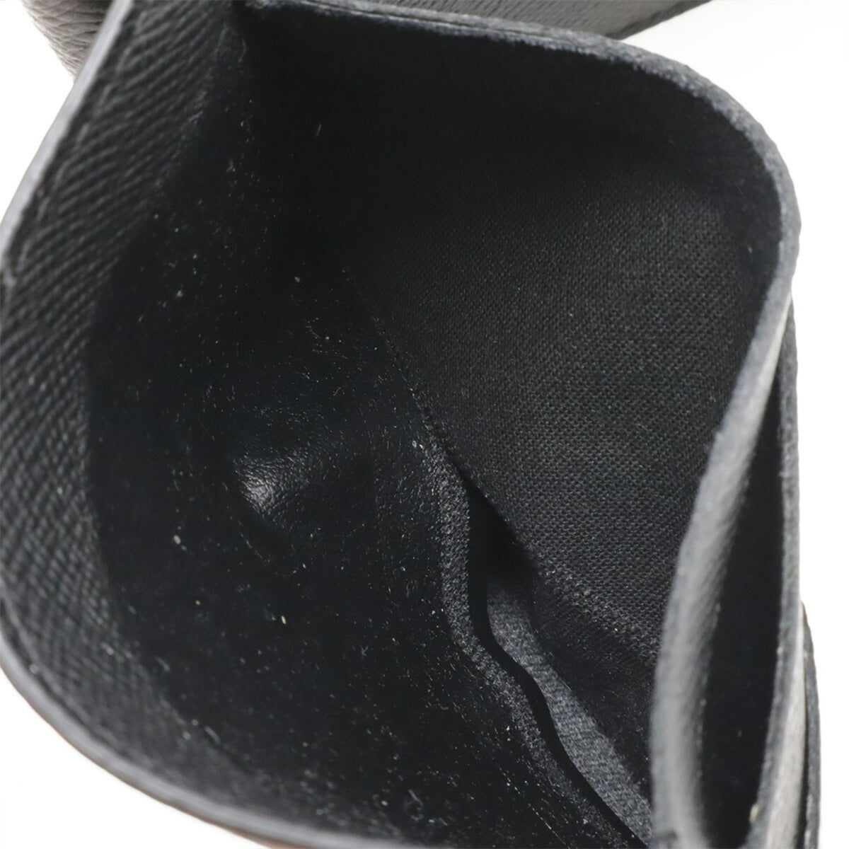Louis Vuitton Taiga Black Noir Taiga Leather Money Clip (Pre-Owned)