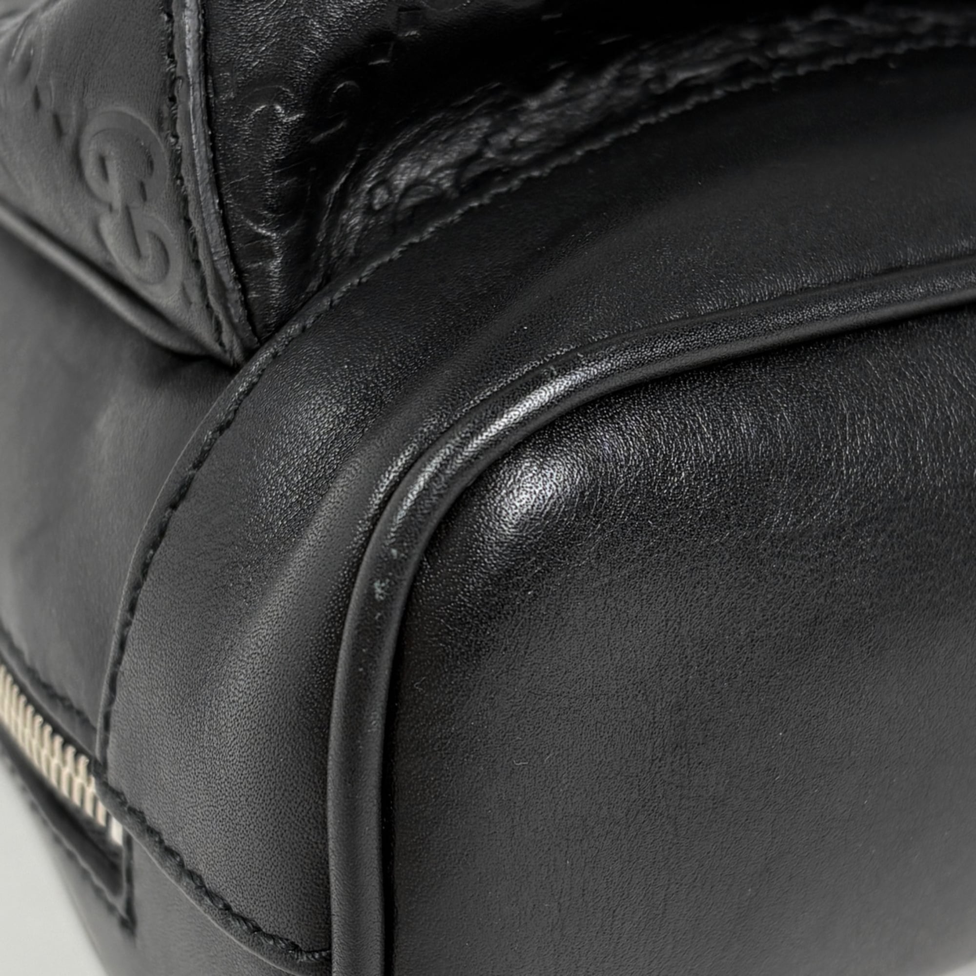Gucci Guccissima Black Gg Leather Shoulder Bag Sling Bag (Pre-Owned)