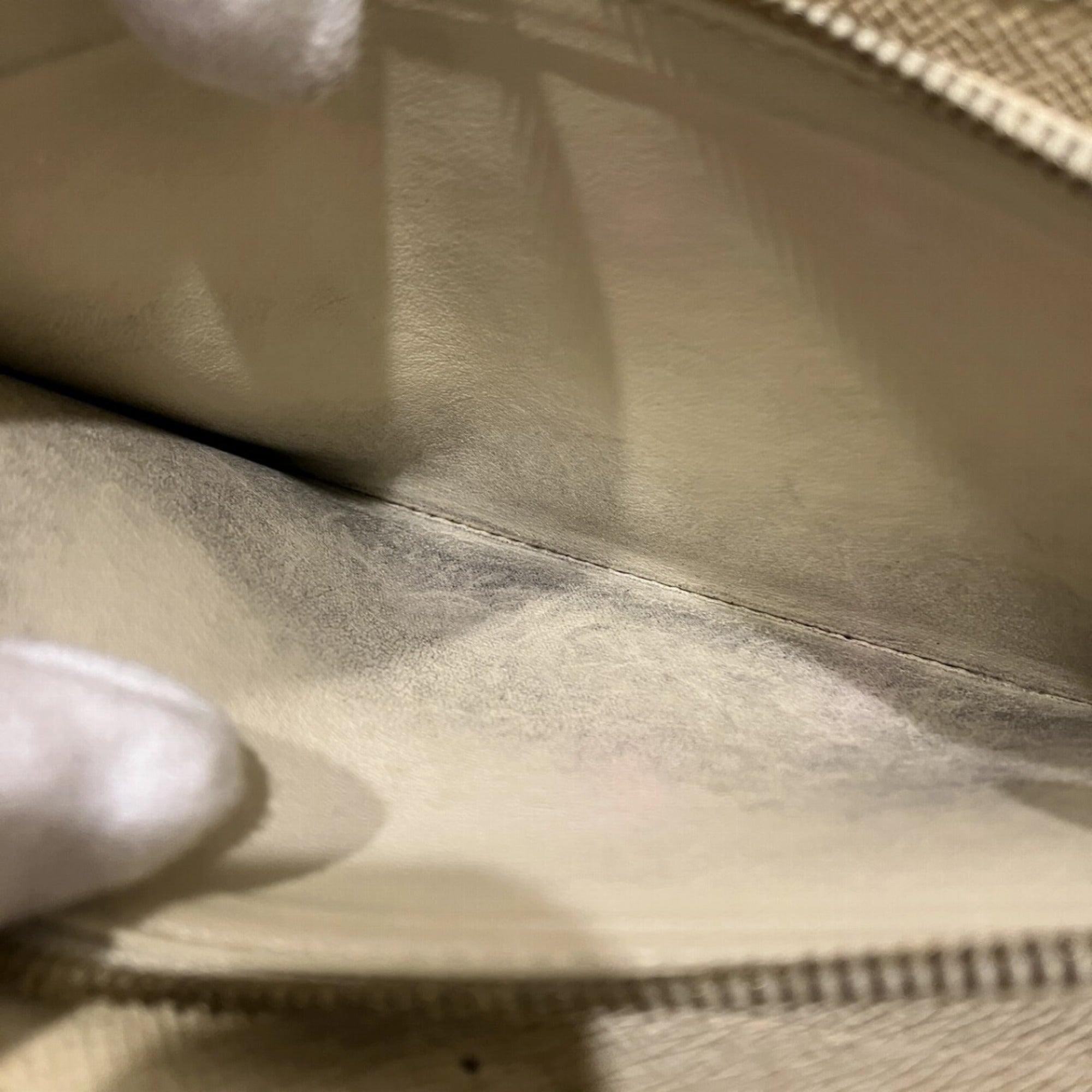 Louis Vuitton Damier Azur White Leather Long Wallet (Bi-Fold) (Pre-Owned)