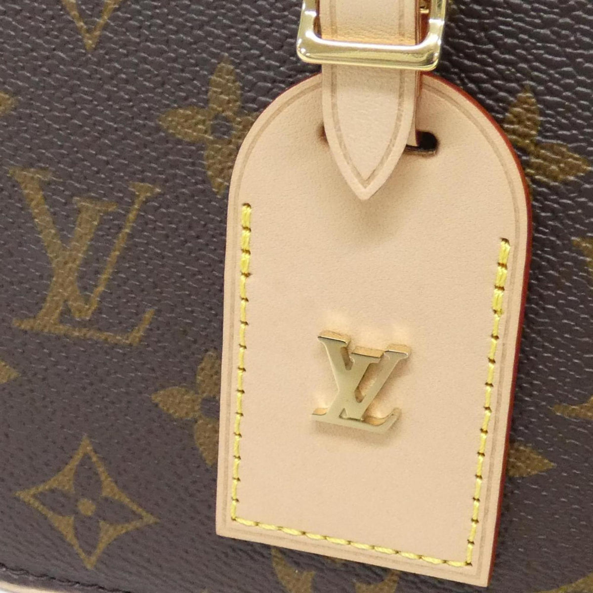 Louis Vuitton Marron Coated Canvas Shoulder Bag (Pre-Owned)