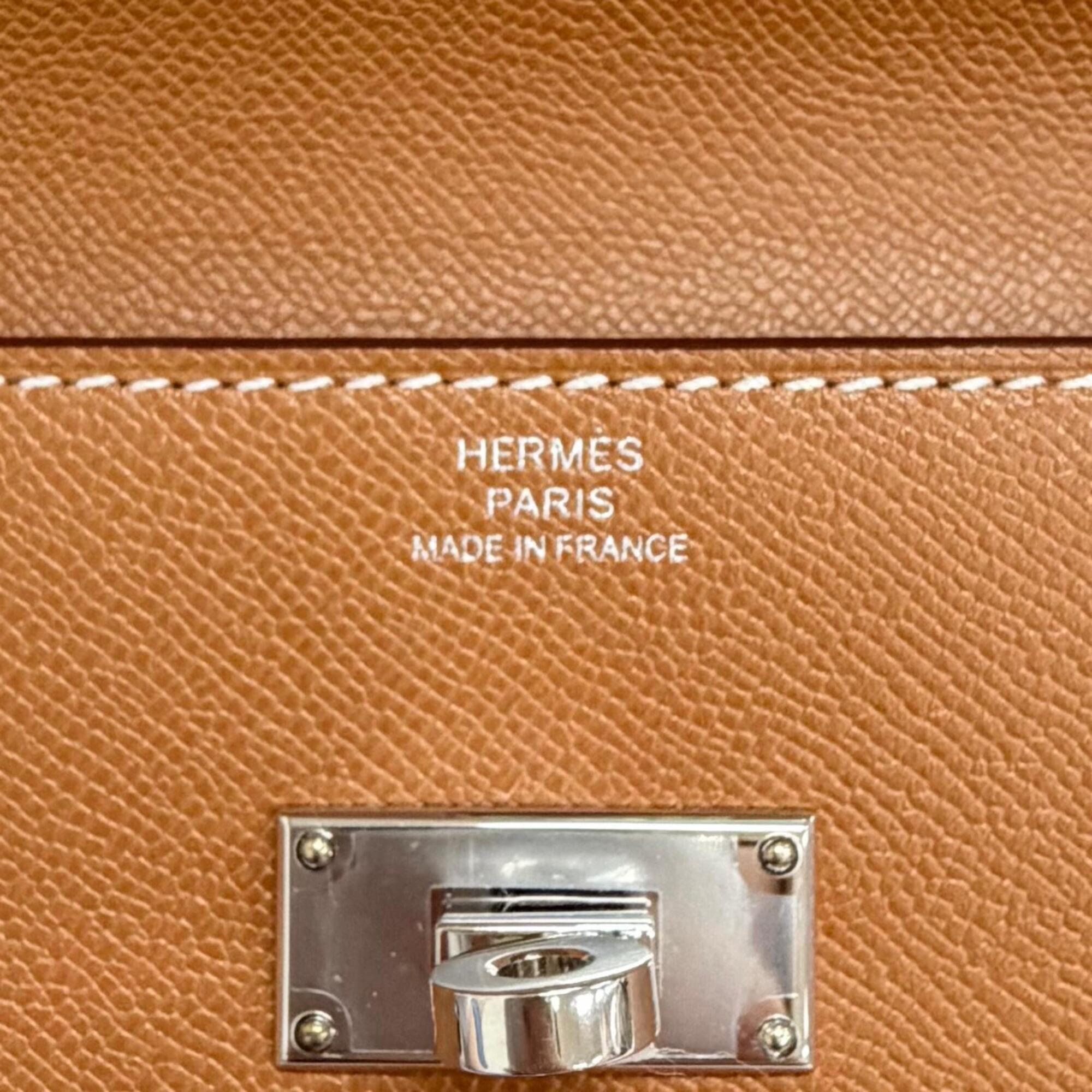 Hermes Gold Long Wallet (Bi-Fold) (Pre-Owned)