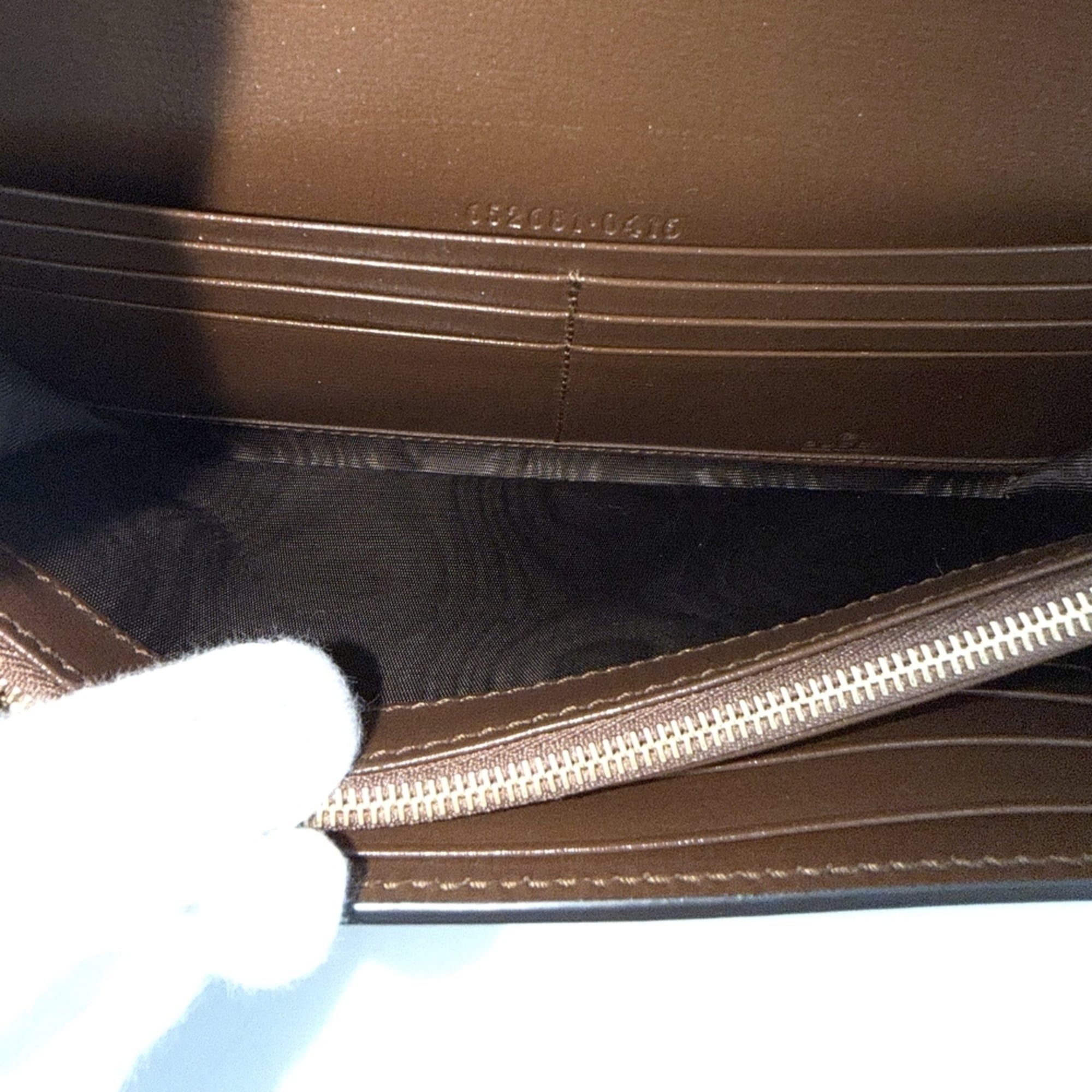 Gucci Beige Brown Gg Supreme Leather Chain/Shoulder Wallet (Pre-Owned)