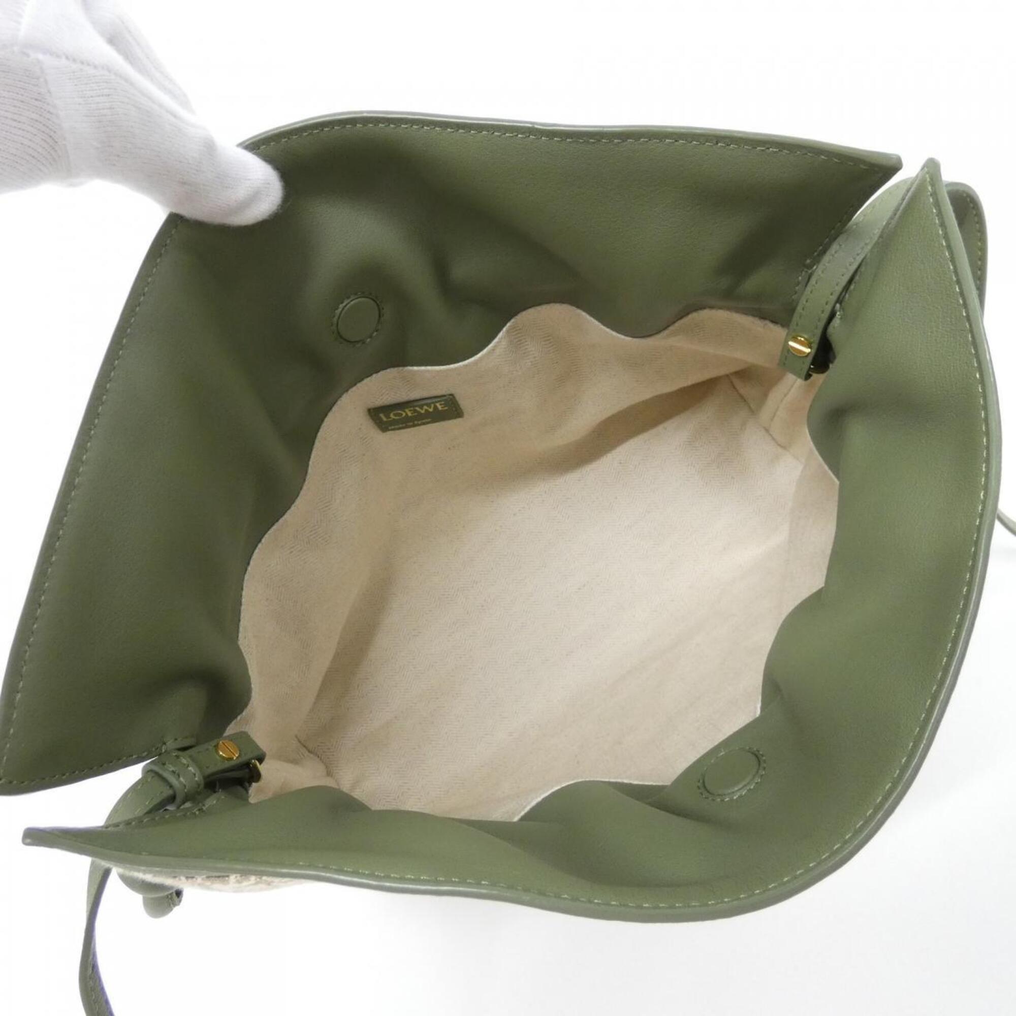 Loewe Green Canvas Leather Handbag (Pre-Owned)