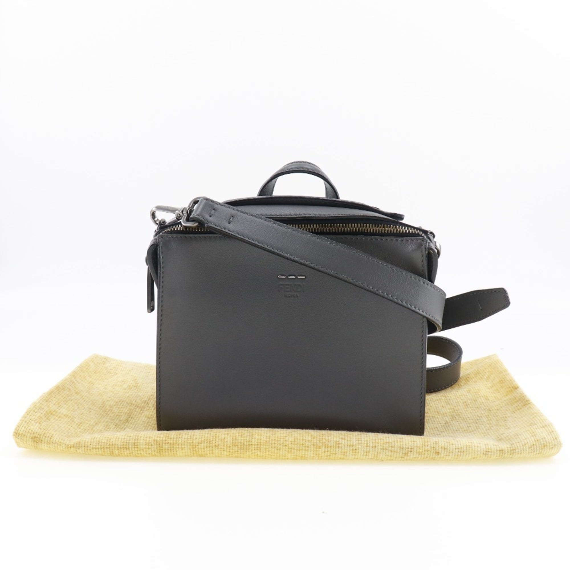 Fendi Gray Leather Handbag (Pre-Owned)
