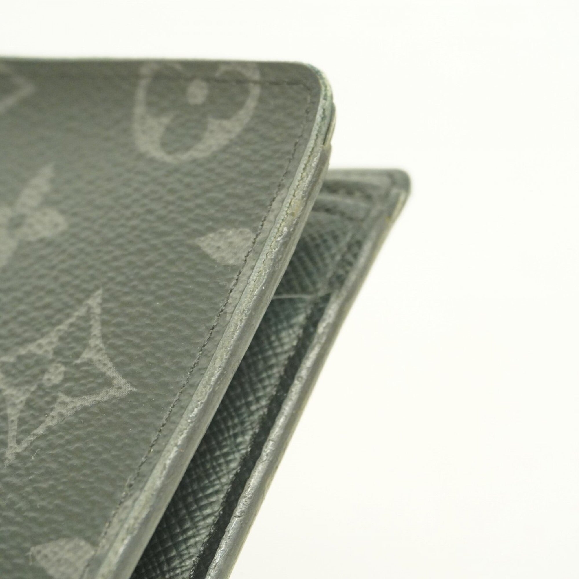 Louis Vuitton Black Bill Wallet (Bi-Fold) (Pre-Owned)