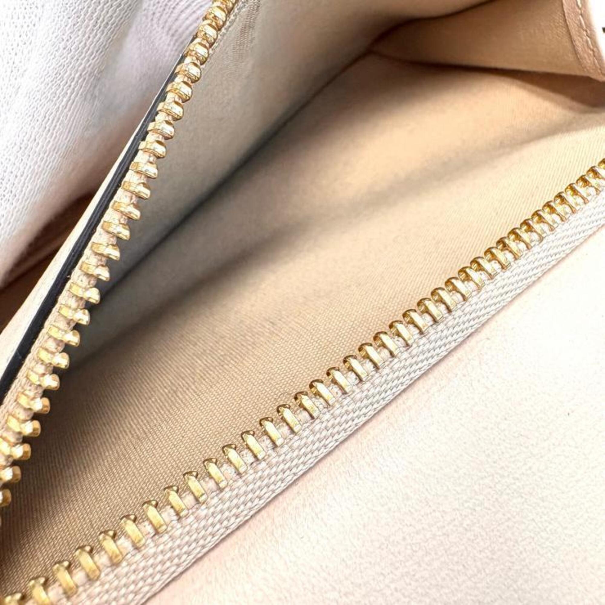 Chloé Beige Pink Wallet (Tri-Fold) (Pre-Owned)