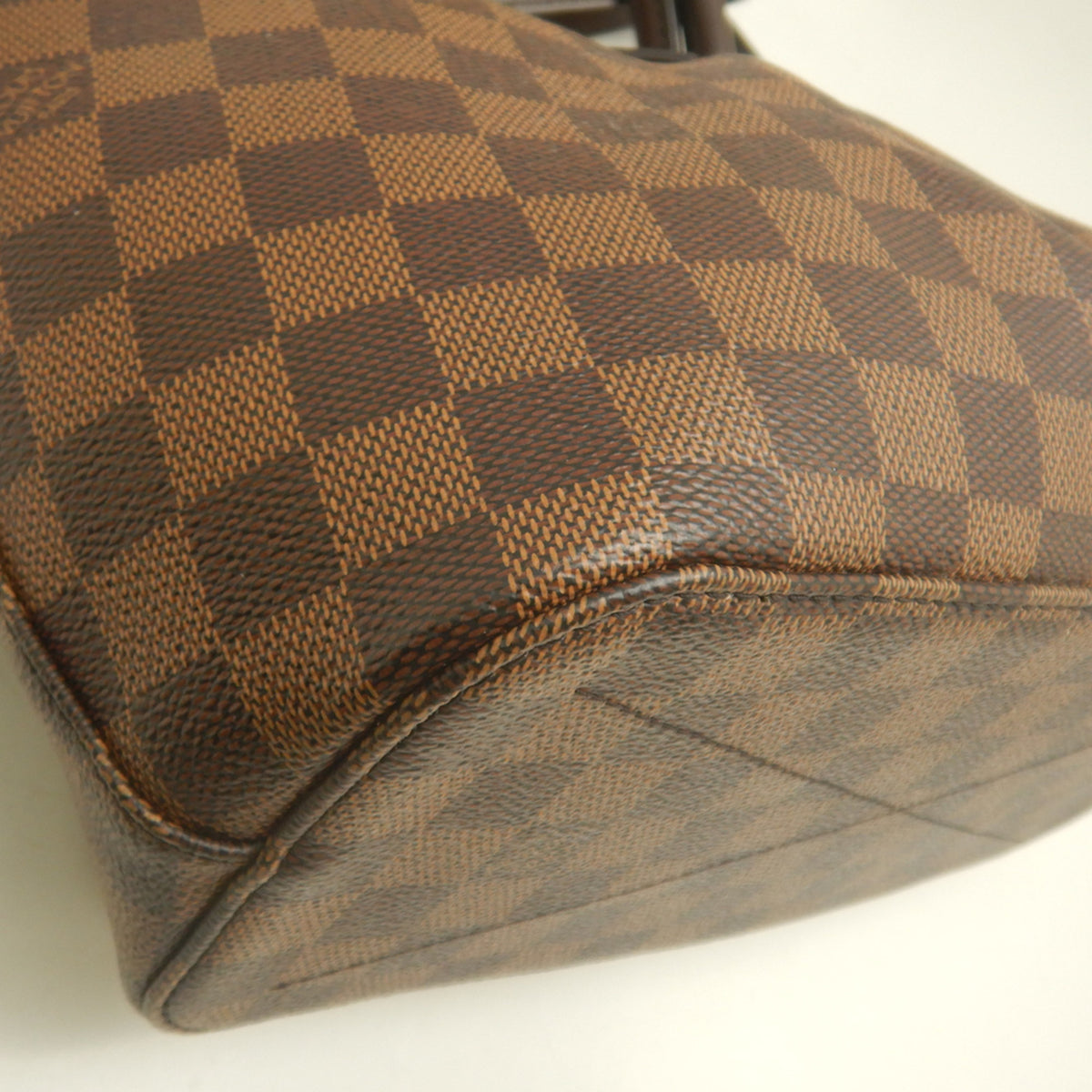 Louis Vuitton Ebene Damier Canvas Handbag (Pre-Owned)