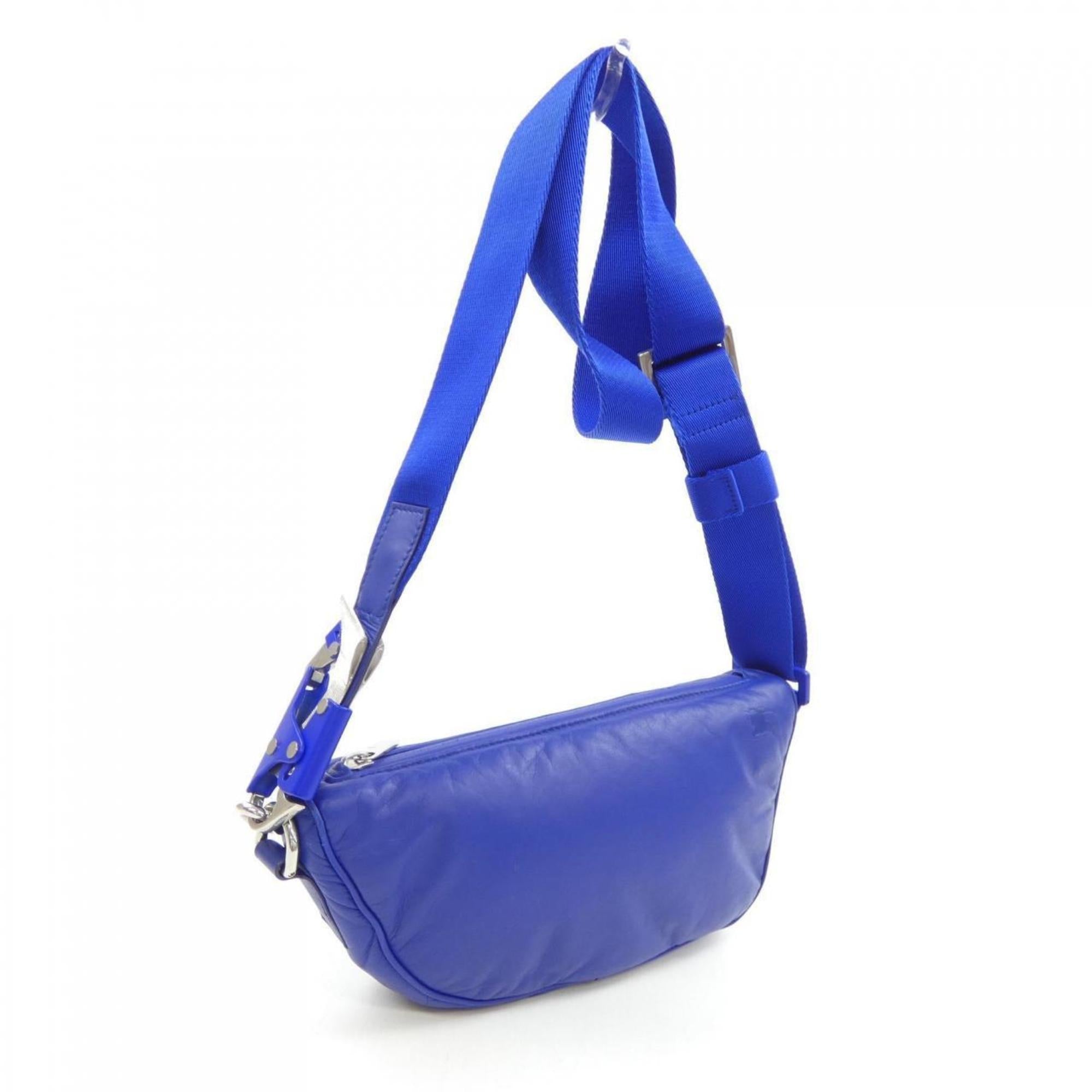 Burberry Blue Handbag (Pre-Owned)