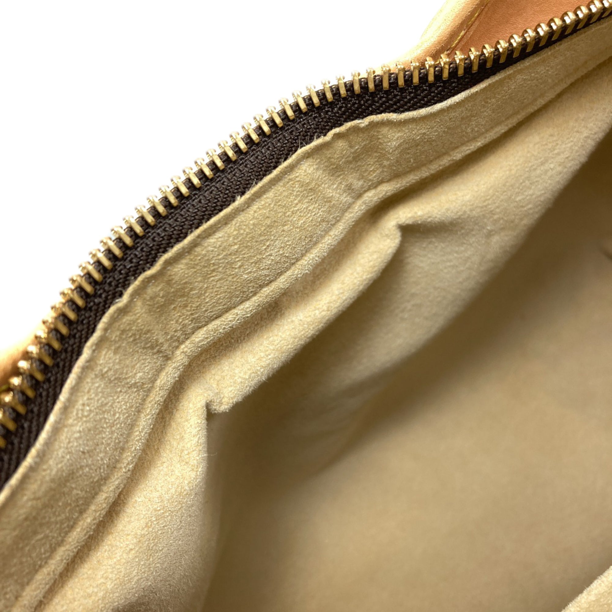 Louis Vuitton Monogram Monogram Monogram Handbag (Pre-Owned)