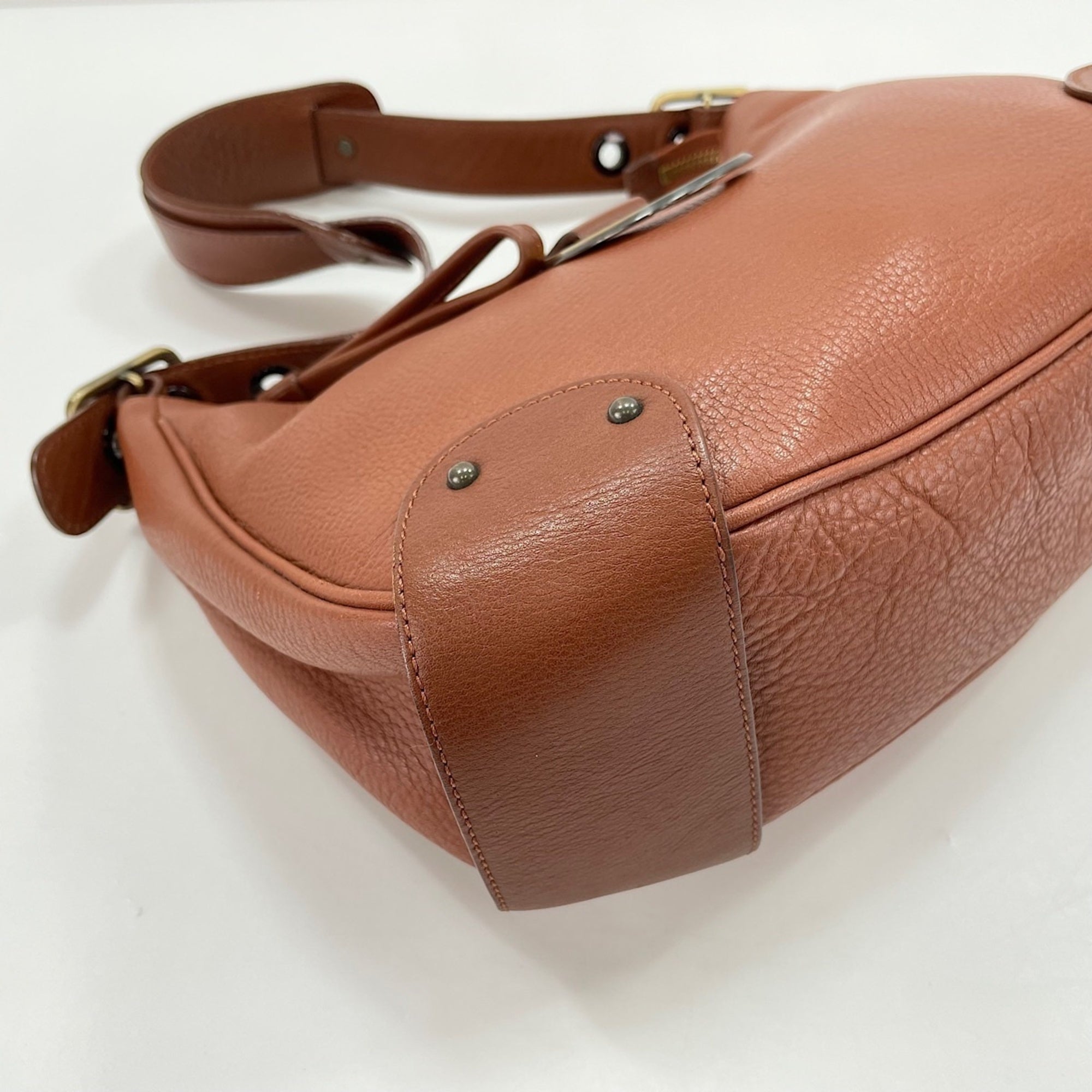 Chloé Brown Shoulder Bag (Pre-Owned)