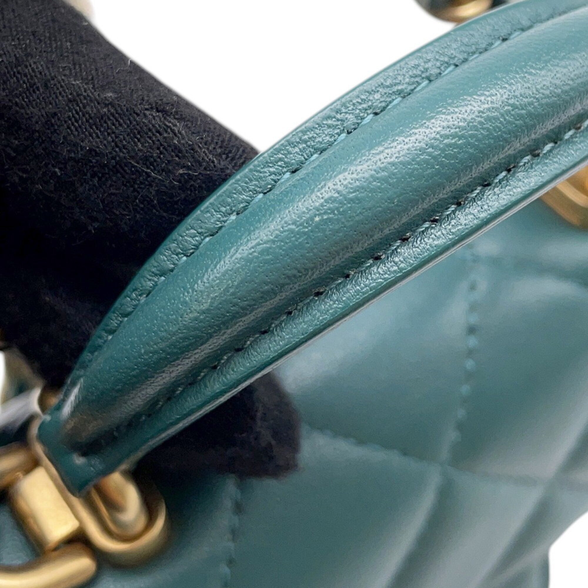 Chanel Green Leather Chain/Shoulder Wallet (Pre-Owned)