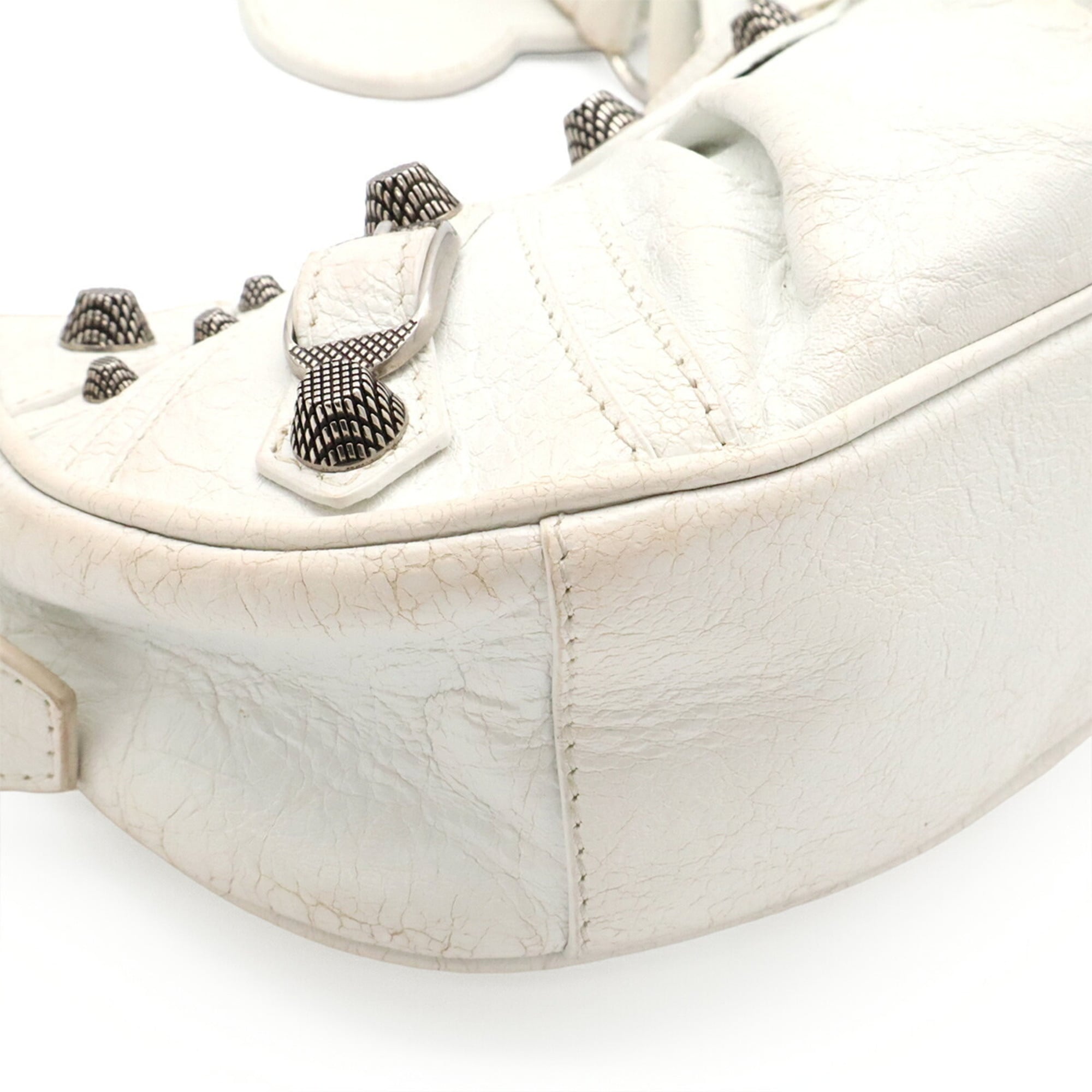 Balenciaga White Leather Handbag Pouch Shoulder Bag (Pre-Owned)
