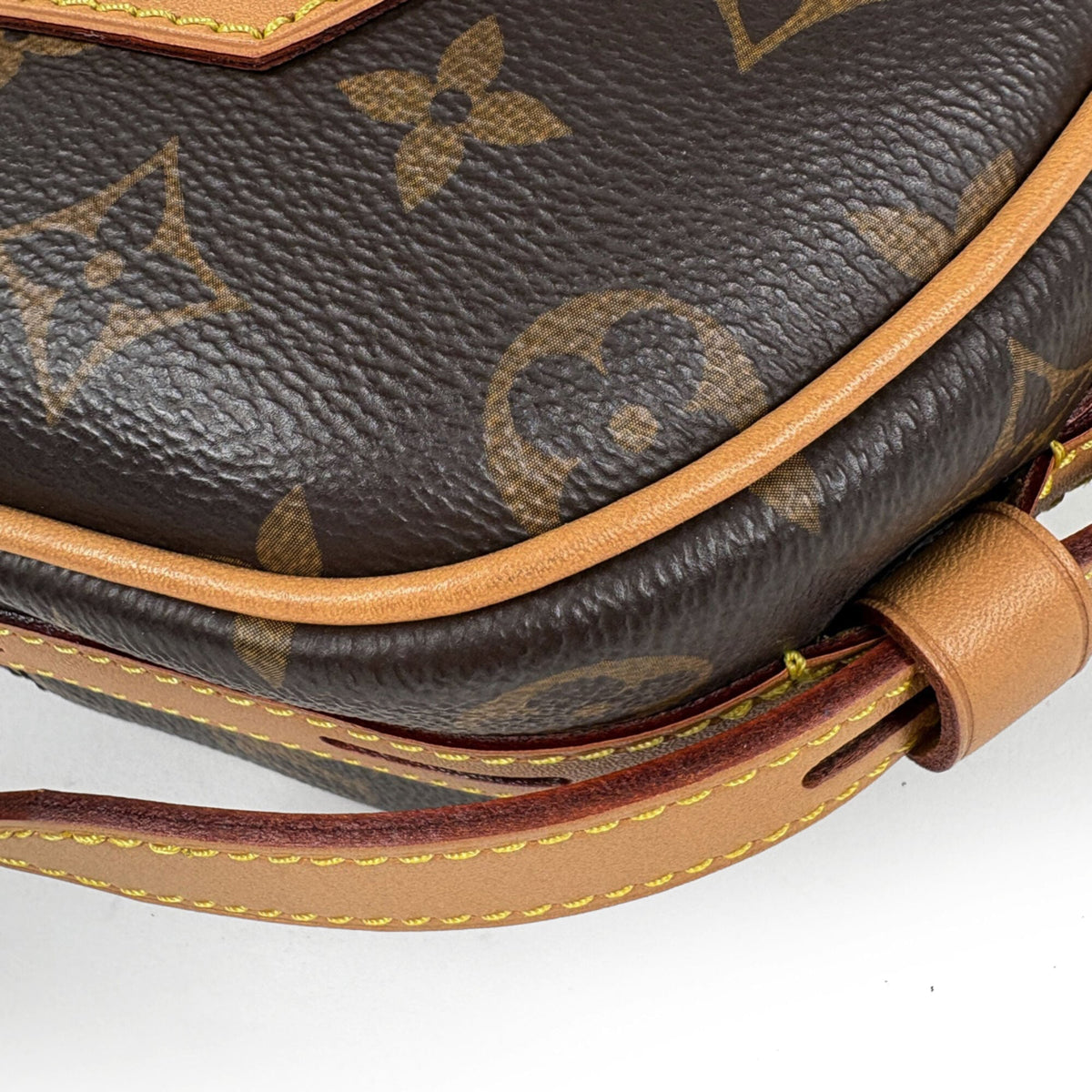 Louis Vuitton Brown Monogram Monogram Pvc Shoulder Bag (Pre-Owned)
