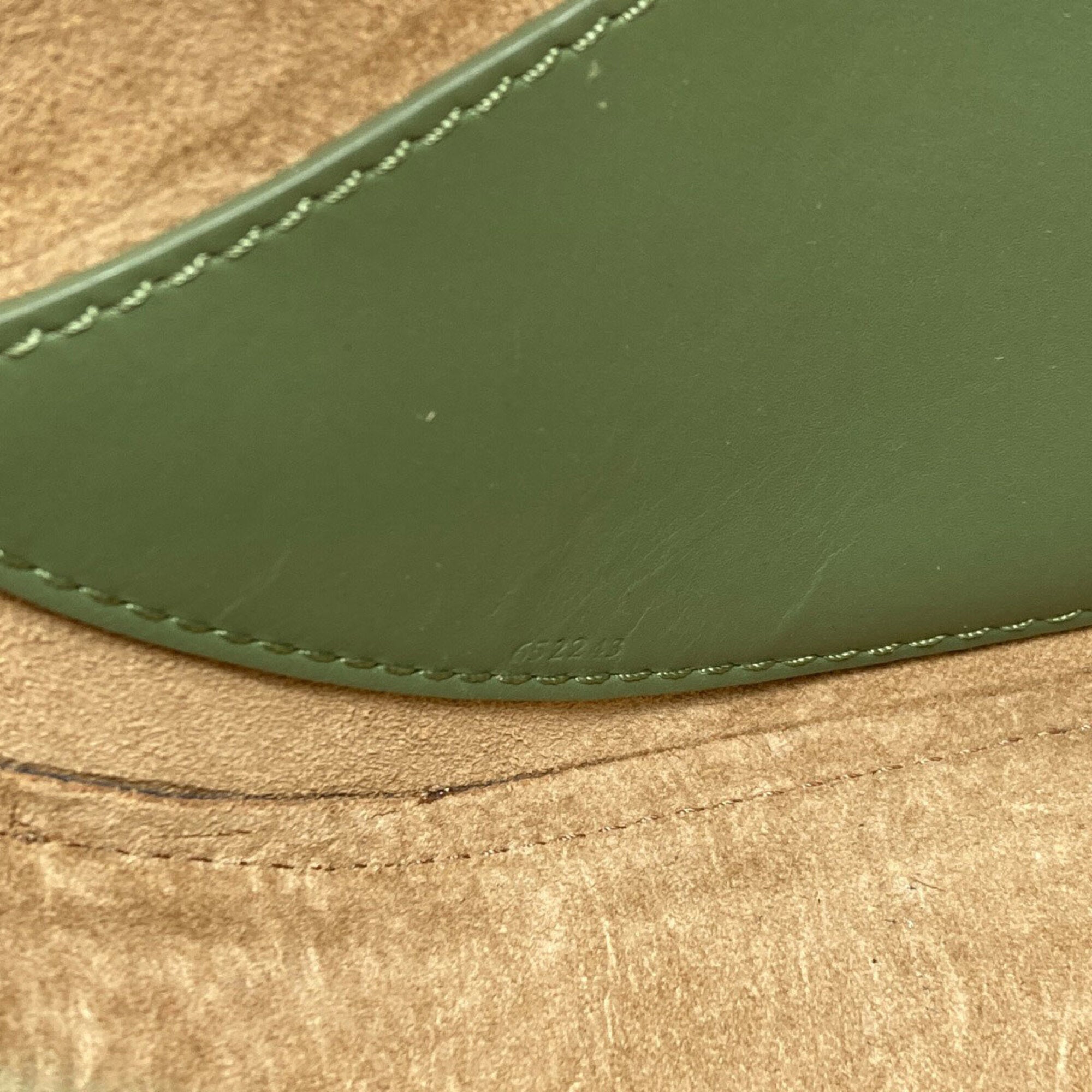 Loewe Green Leather Shoulder Bag (Pre-Owned)