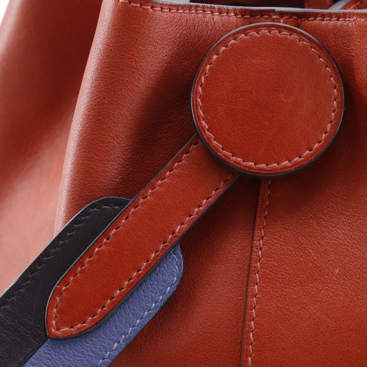 Hermes Red Color Leather Shoulder Bag (Pre-Owned)