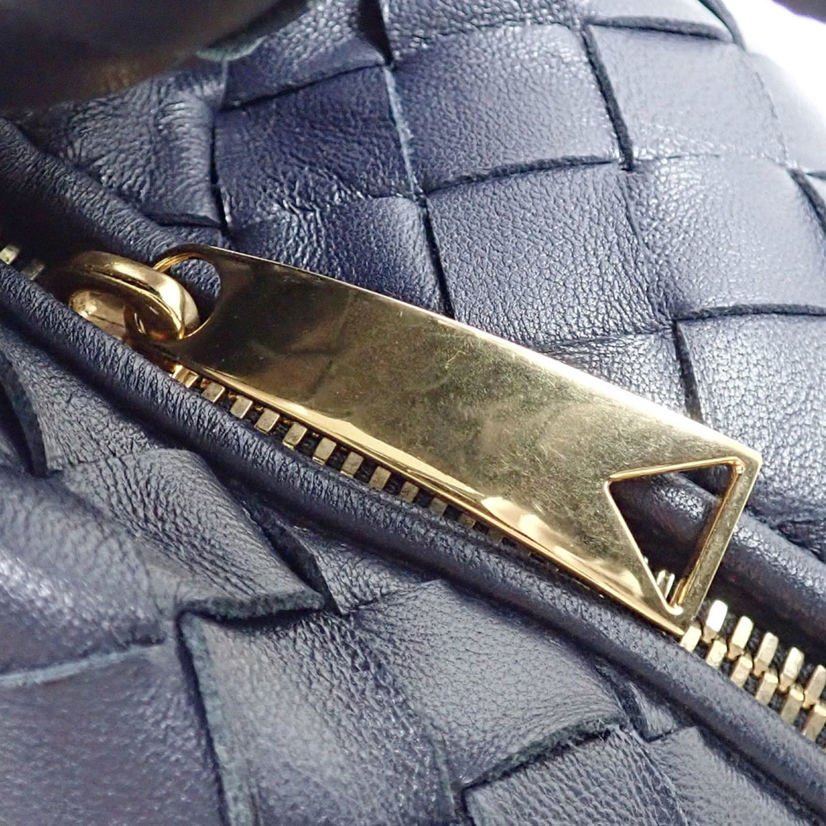 Bottega Veneta Navy Leather Shoulder Bag (Pre-Owned)