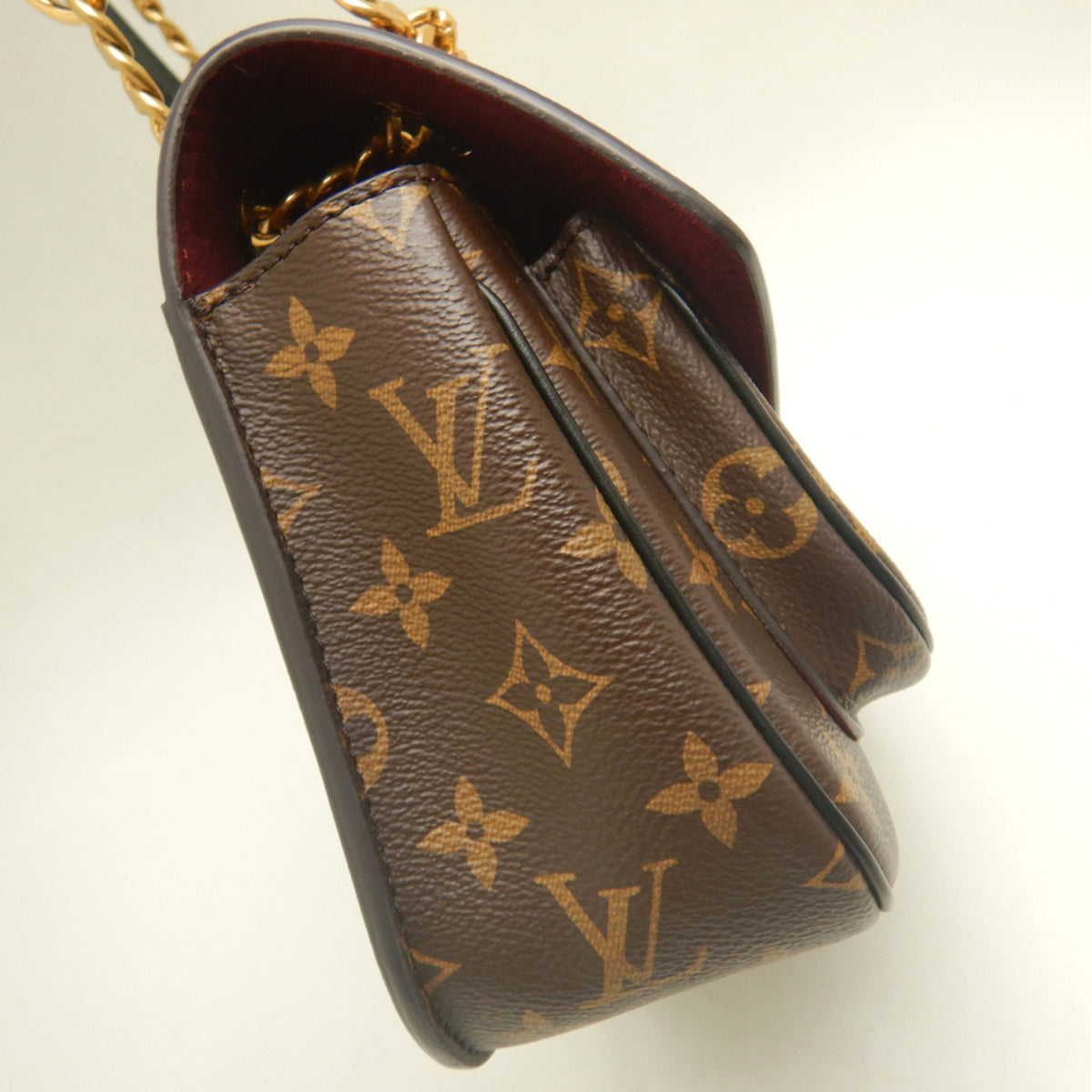 Louis Vuitton Brown Monogram Monogram Shoulder Bag (Pre-Owned)
