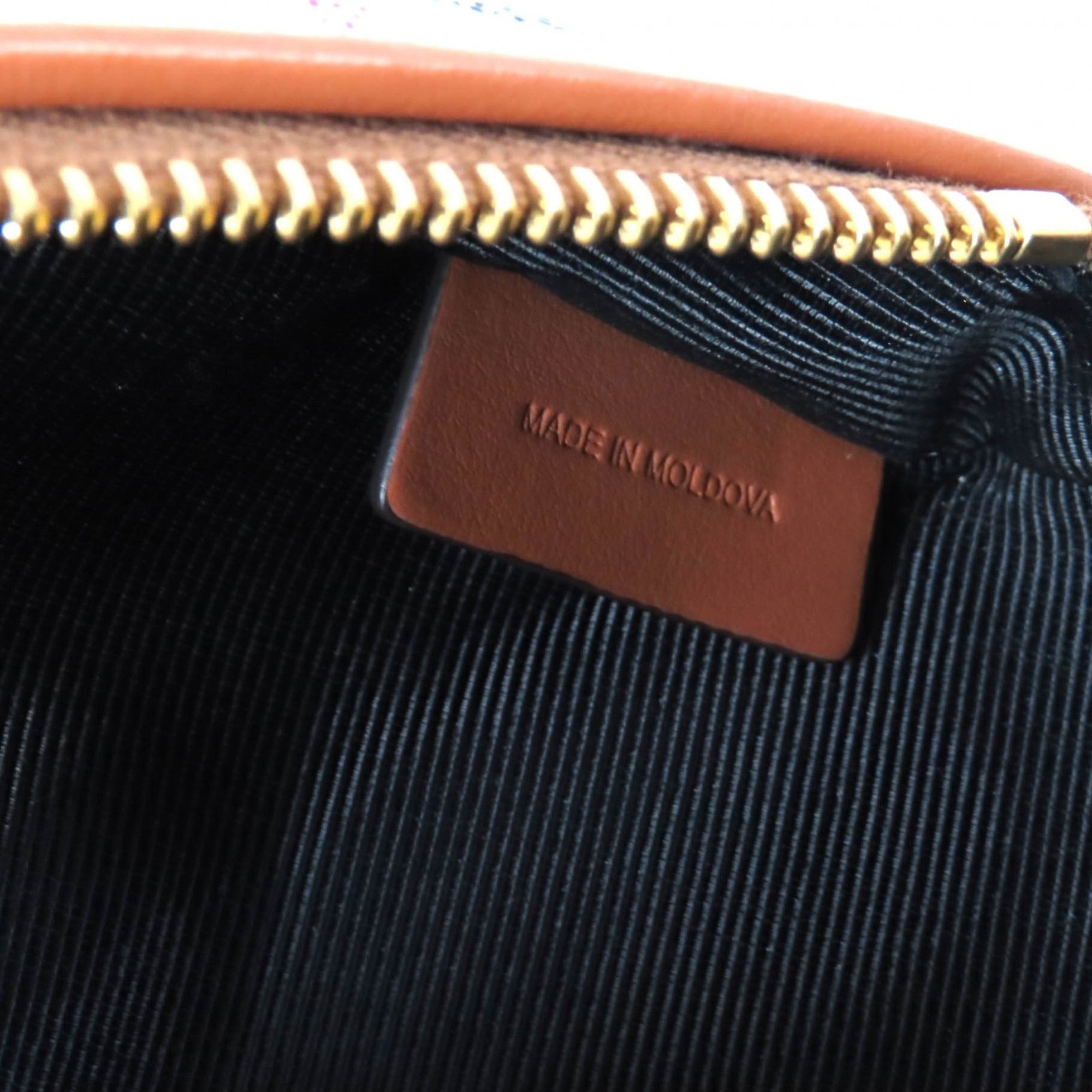 Burberry Beige Pouch (Pre-Owned)