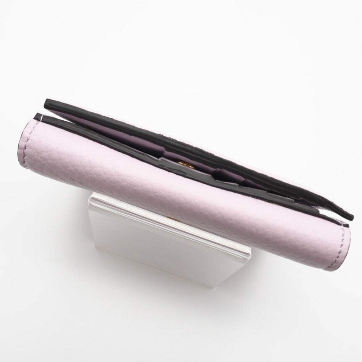 Fendi Pink Leather Wallet (Bi-Fold) (Pre-Owned)
