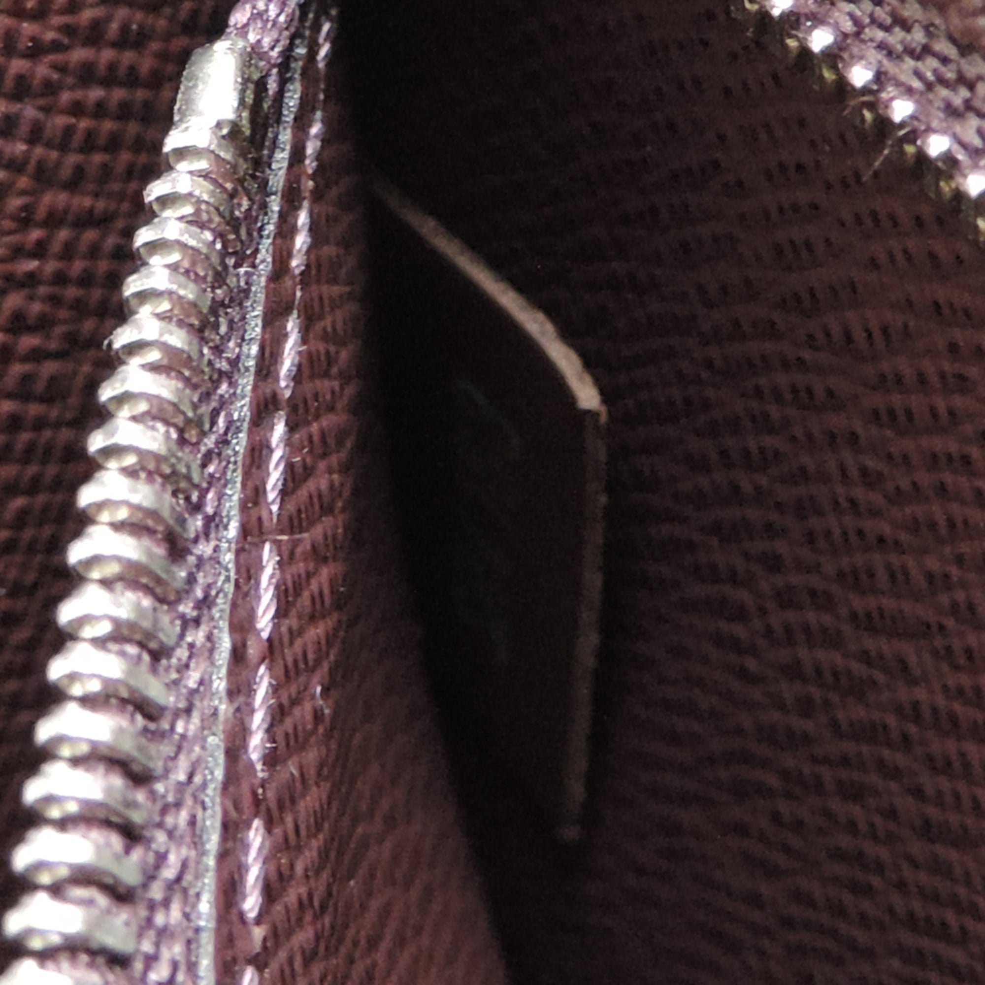 Louis Vuitton Purple Quetsche Epi Leather Handbag (Pre-Owned)
