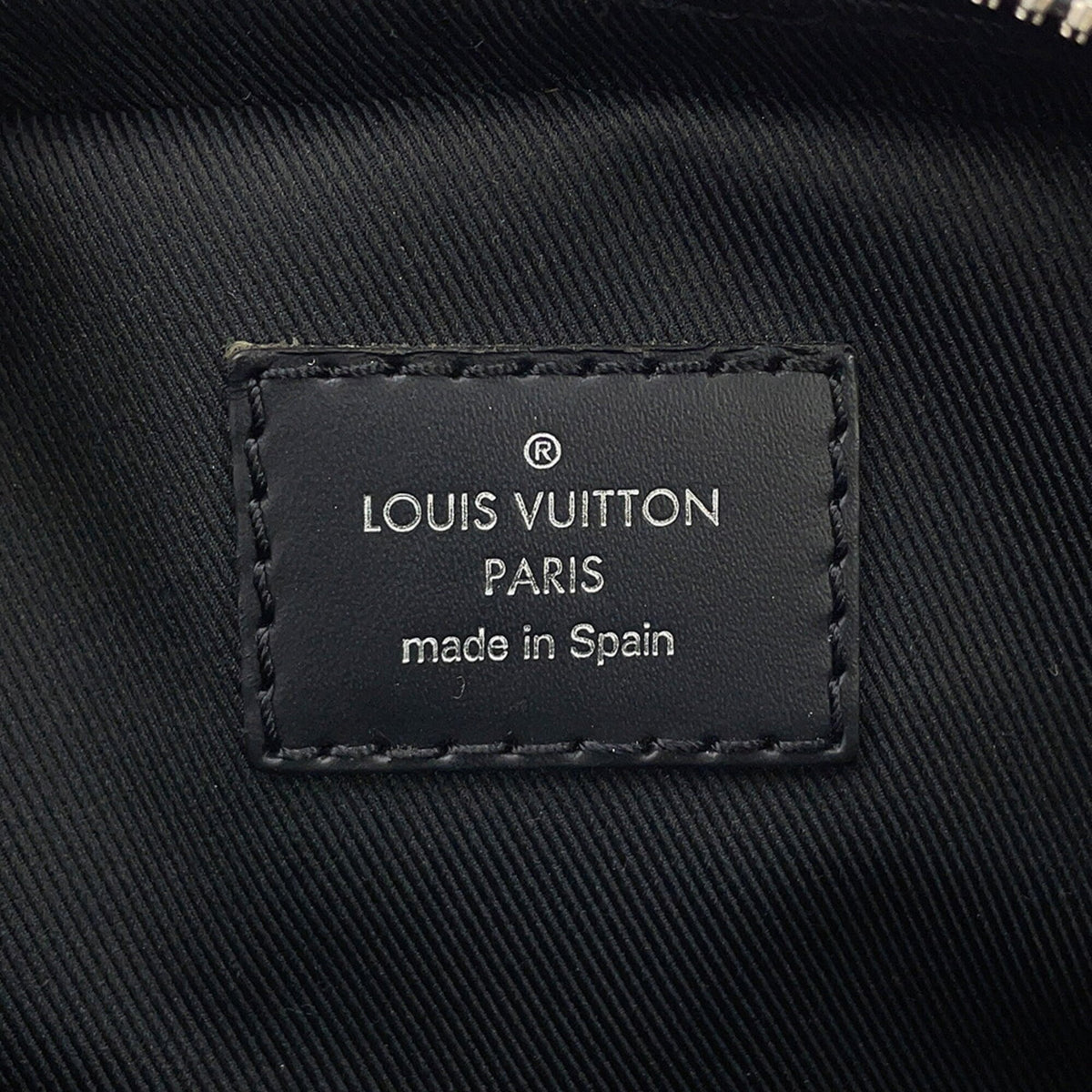 Louis Vuitton Black Noir Epi Leather Handbag Shoulder Bag (Pre-Owned)