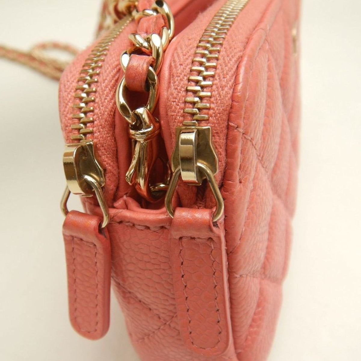 Chanel Pink Grained Calfskin Shoulder Bag (Pre-Owned)