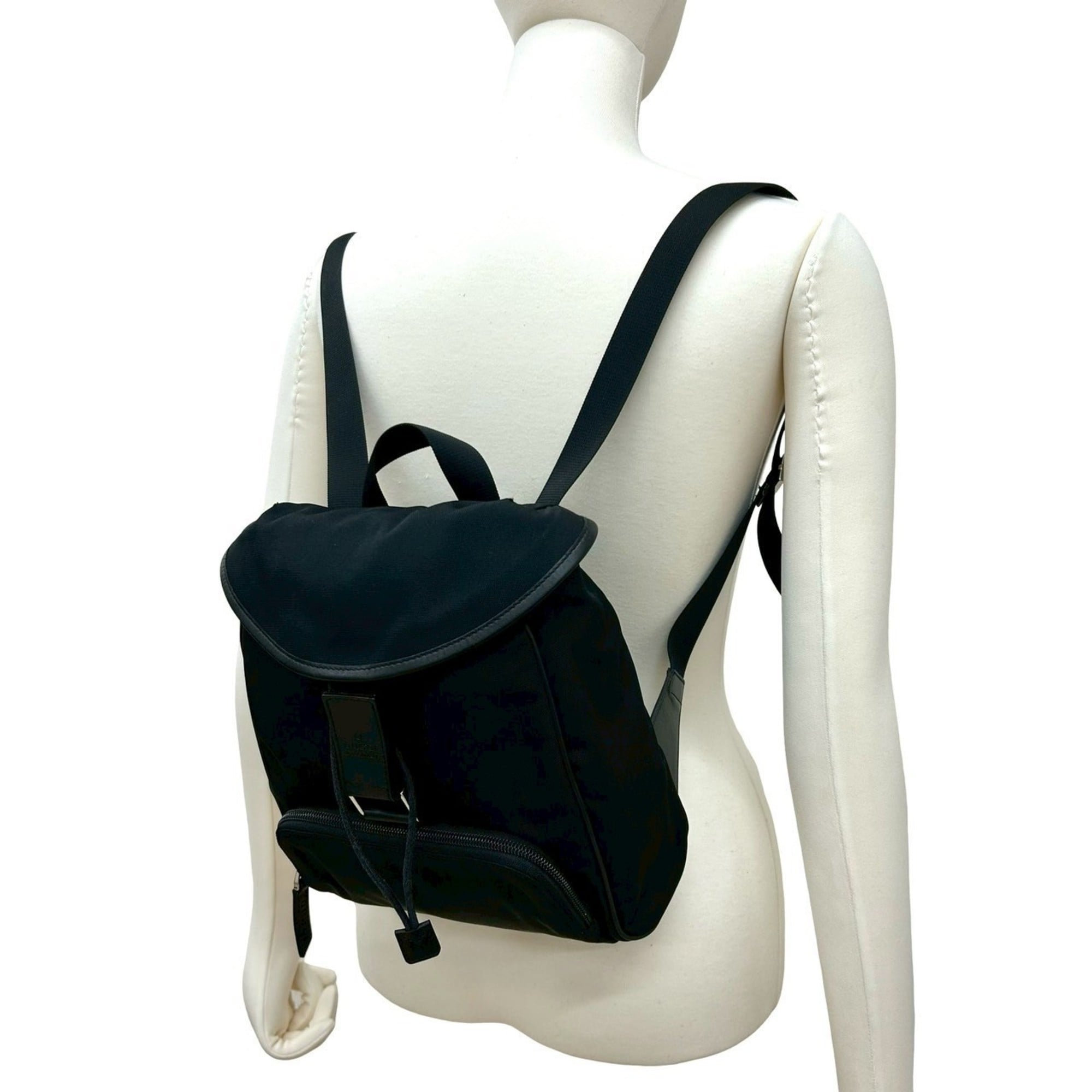 Gucci Black Nylon Leather Backpack (Pre-Owned)