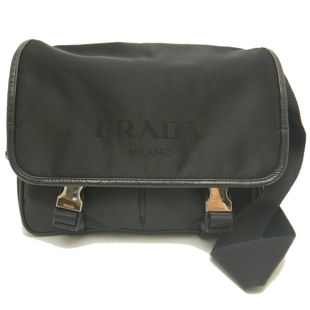 Prada Saffiano Nero Leather Shoulder Bag (Pre-Owned)