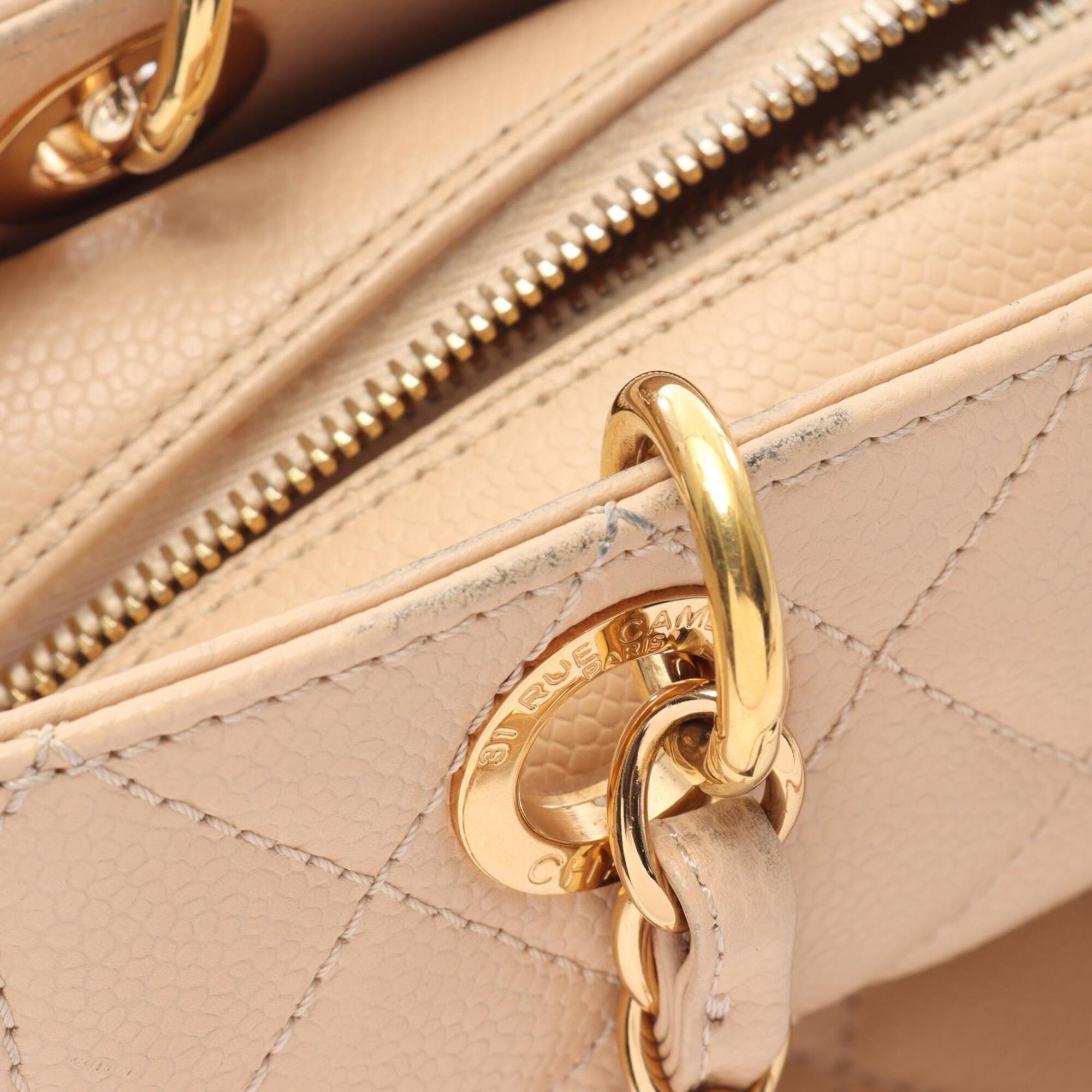 Chanel Beige Leather Handbag Shoulder Bag (Pre-Owned)