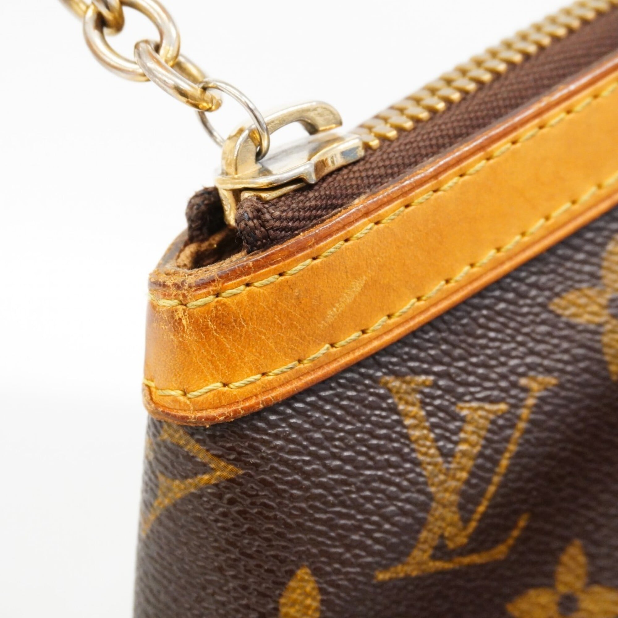 Louis Vuitton Brown Handbag (Pre-Owned)