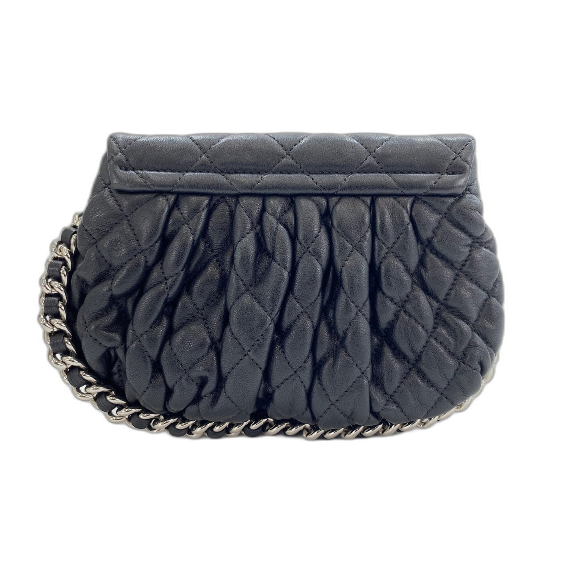 Chanel Black Shoulder Bag (Pre-Owned)
