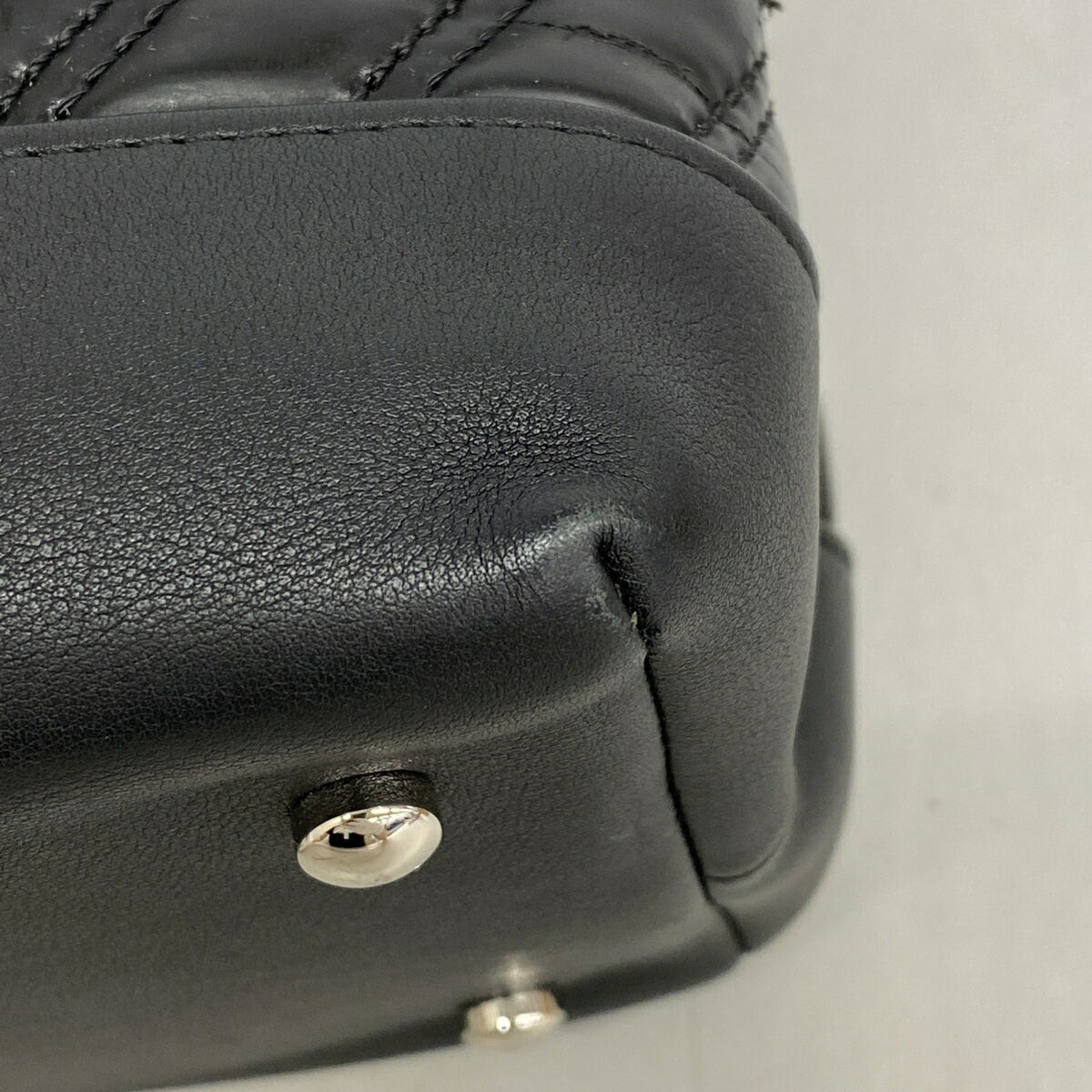 Chanel Black Patent Leather Tote Bag (Pre-Owned)