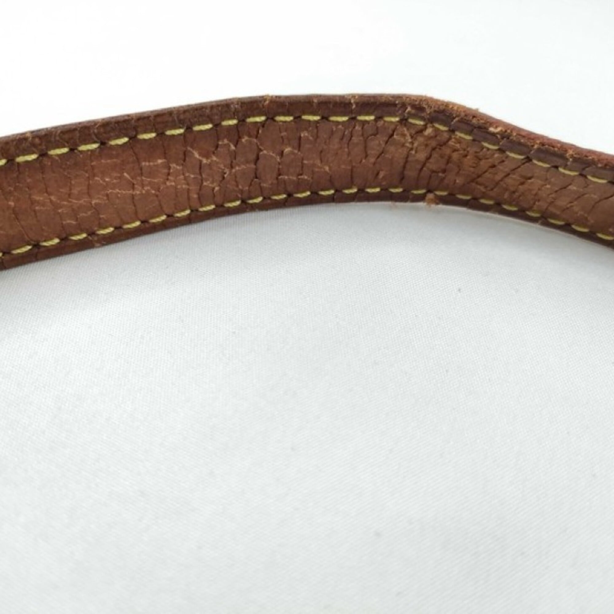 Louis Vuitton Brown Monogram Monogram Shoulder Bag (Pre-Owned)