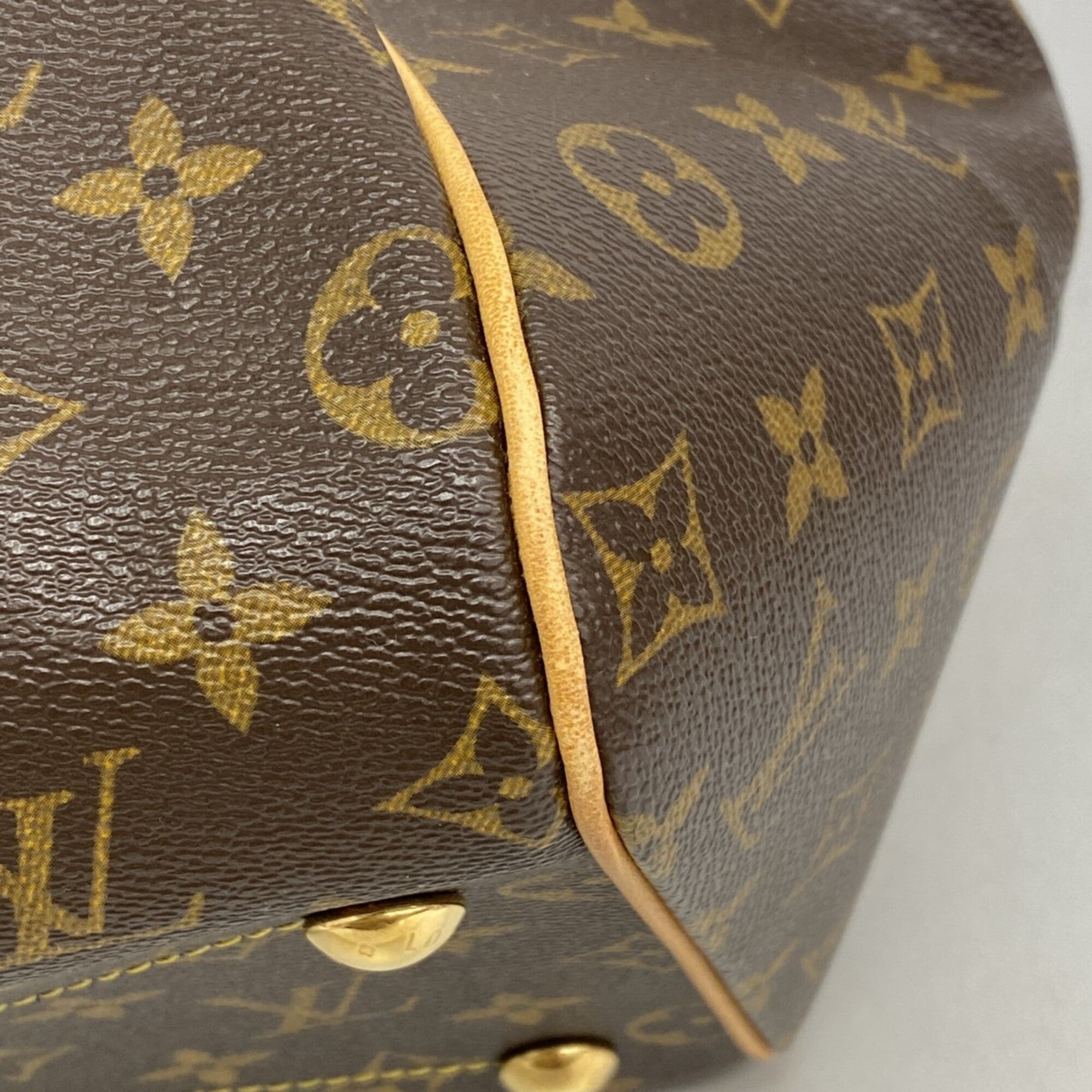 Louis Vuitton Brown Handbag (Pre-Owned)