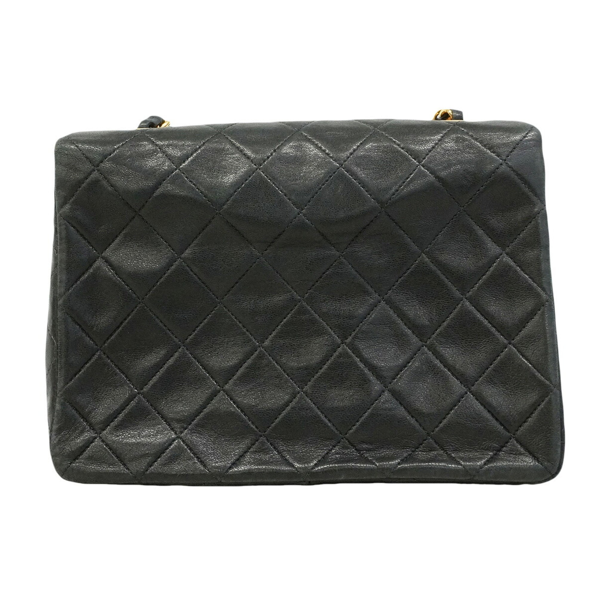 Chanel Black Leather Shoulder Bag (Pre-Owned)
