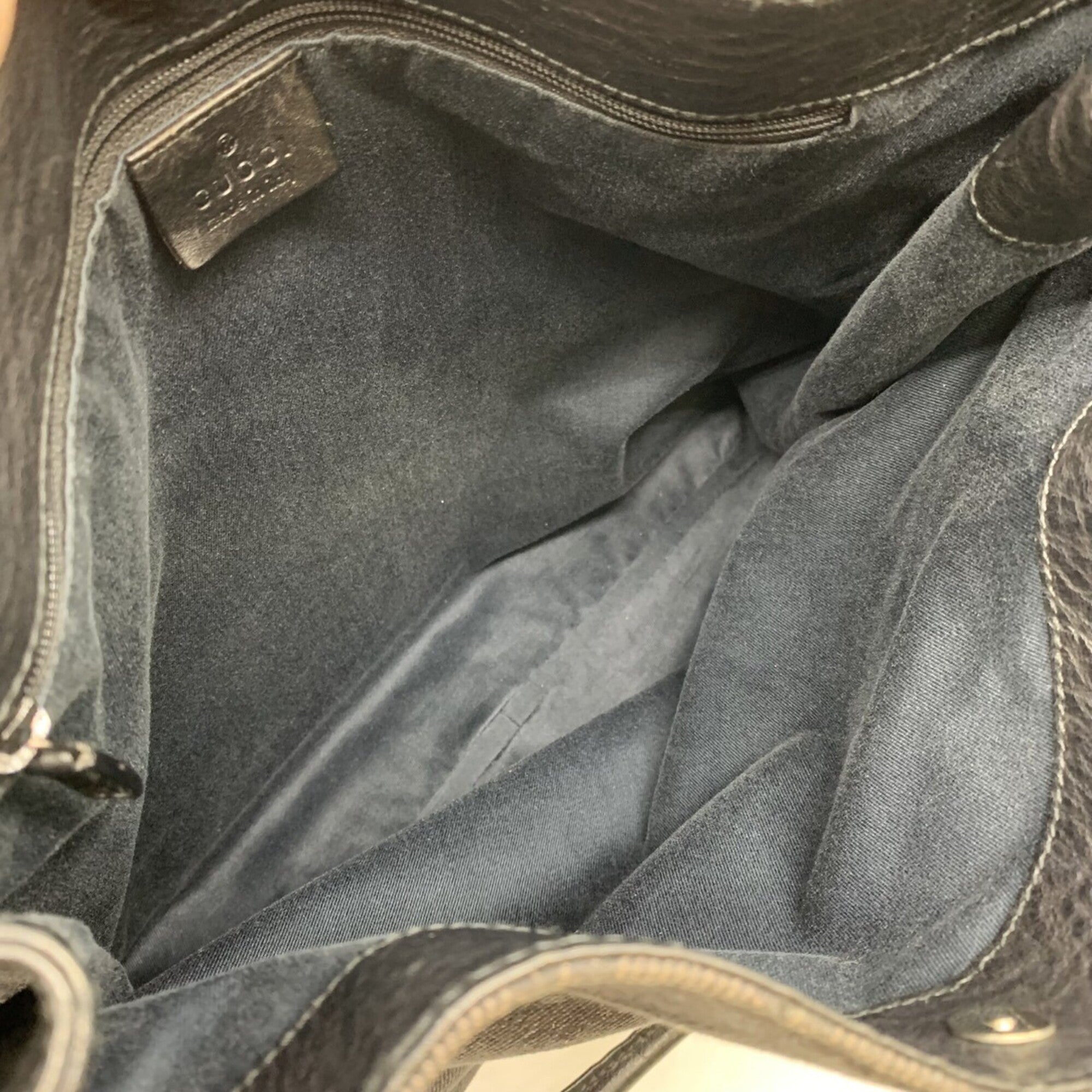 Gucci Gg Canvas Black Gg Canvas Shoulder Bag Tote Bag (Pre-Owned)