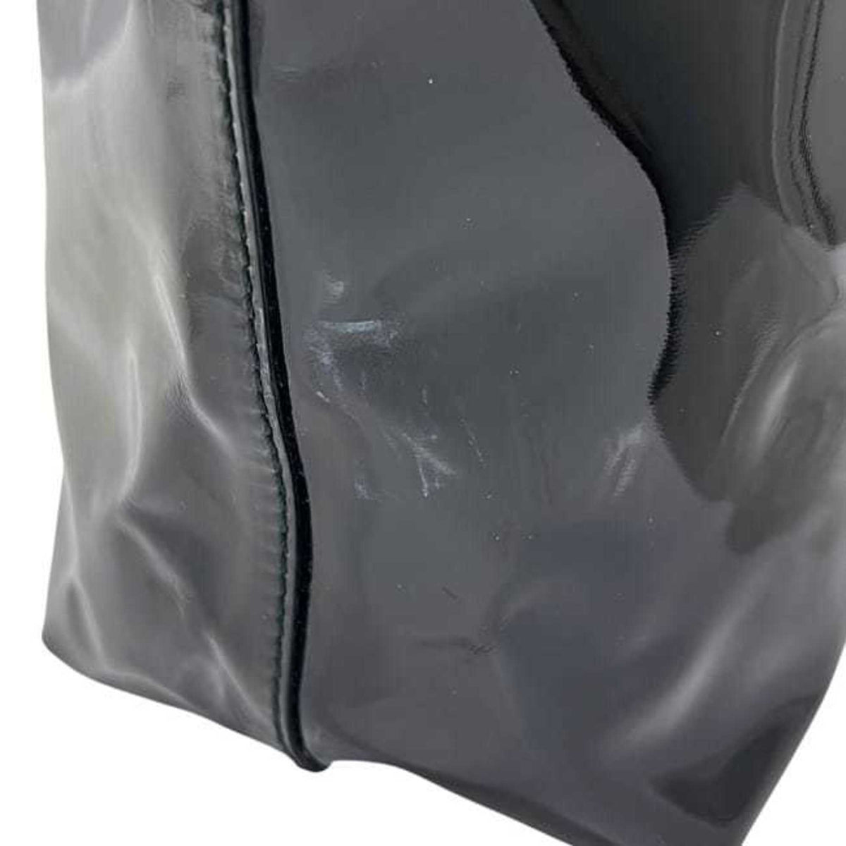 Salvatore Ferragamo Black Patent Leather Tote Bag (Pre-Owned)
