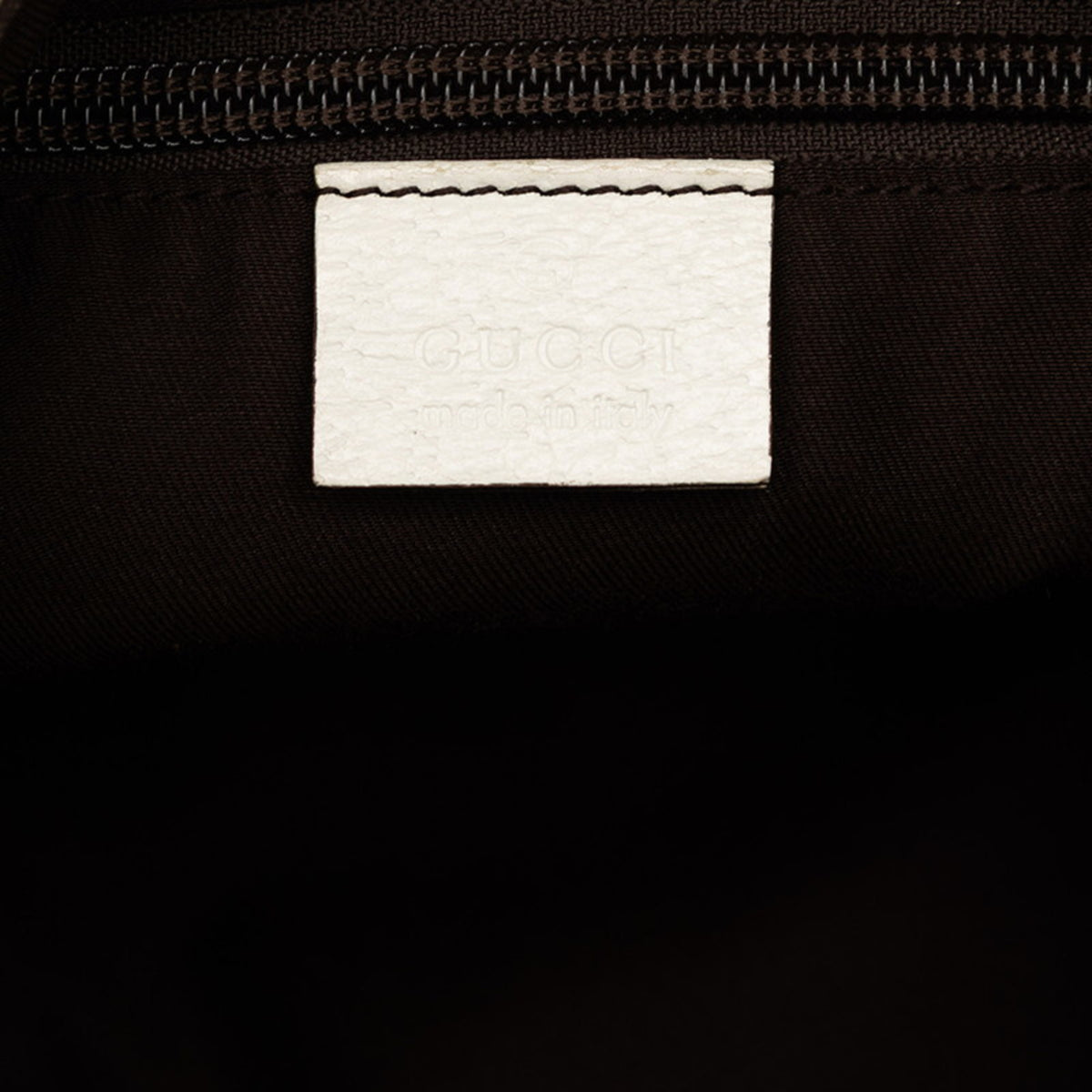 Gucci Beige White Gg Canvas Shoulder Bag (Pre-Owned)