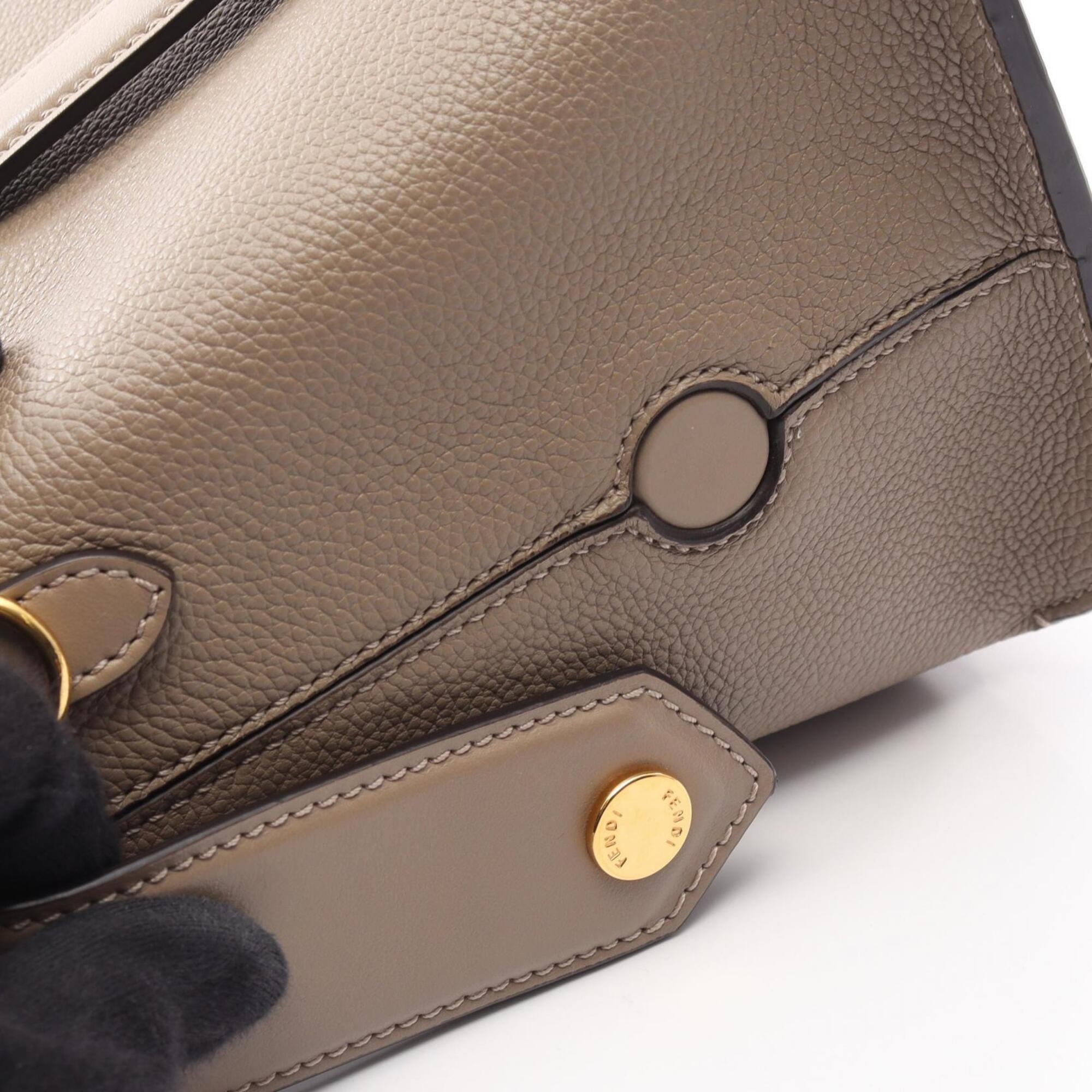 Fendi Beige Leather Handbag (Pre-Owned)