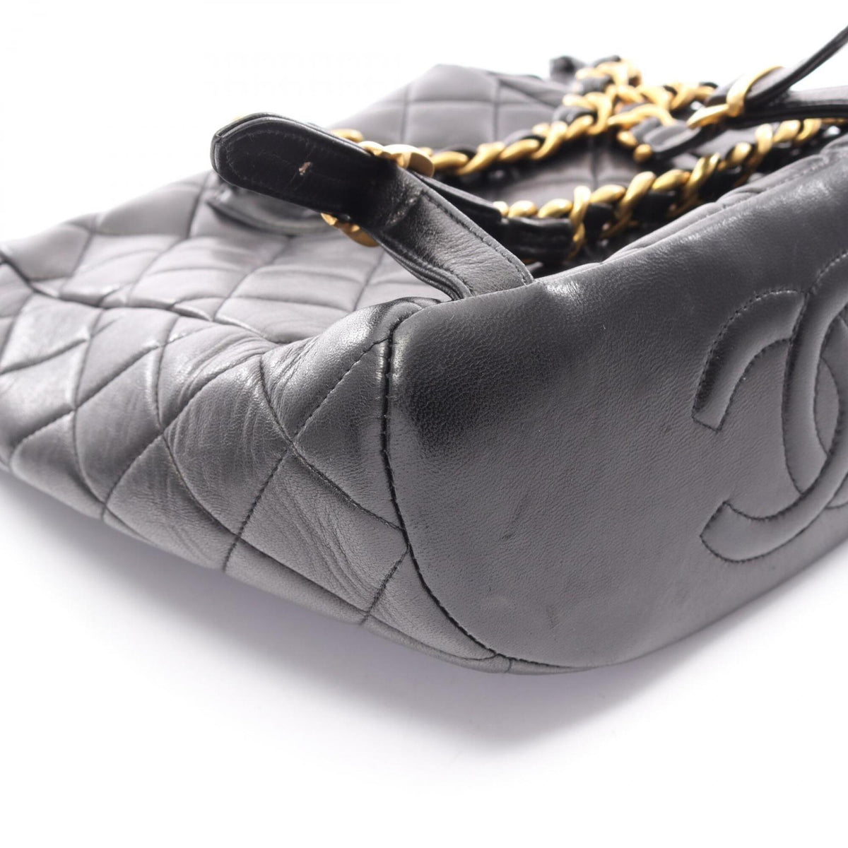 Chanel Black Leather Backpack Handbag (Pre-Owned)