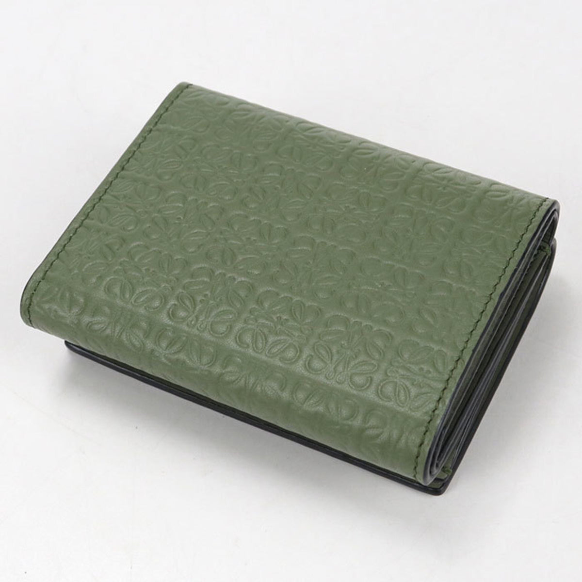 Loewe Green Leather Wallet (Tri-Fold) (Pre-Owned)