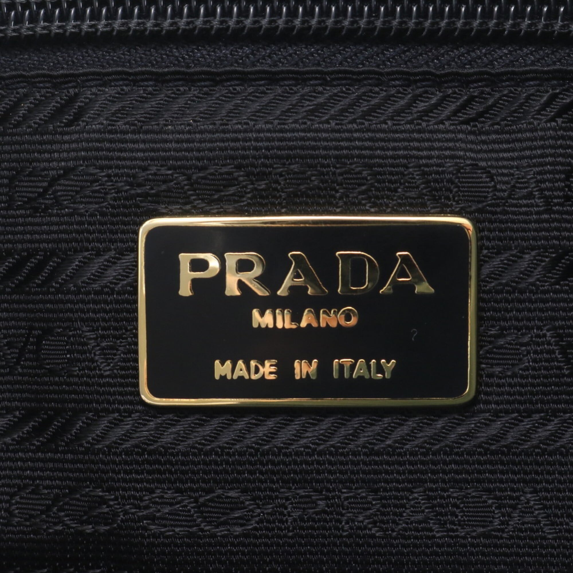 Prada Green Leather Handbag (Pre-Owned)