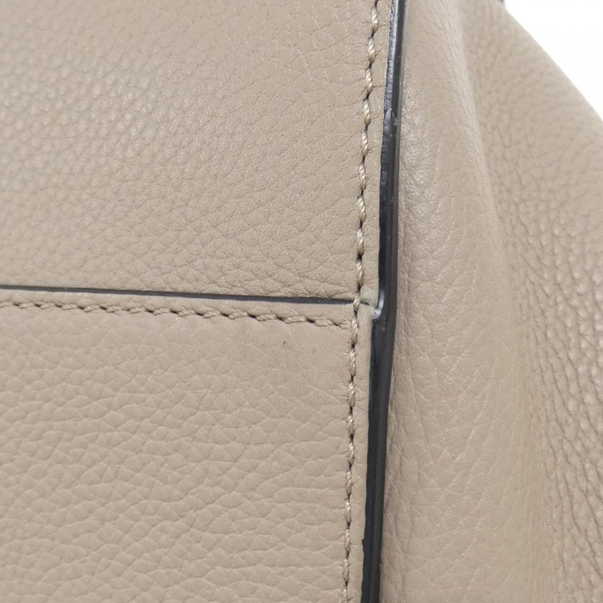 Loewe Beige Sand Leather Shoulder Bag (Pre-Owned)