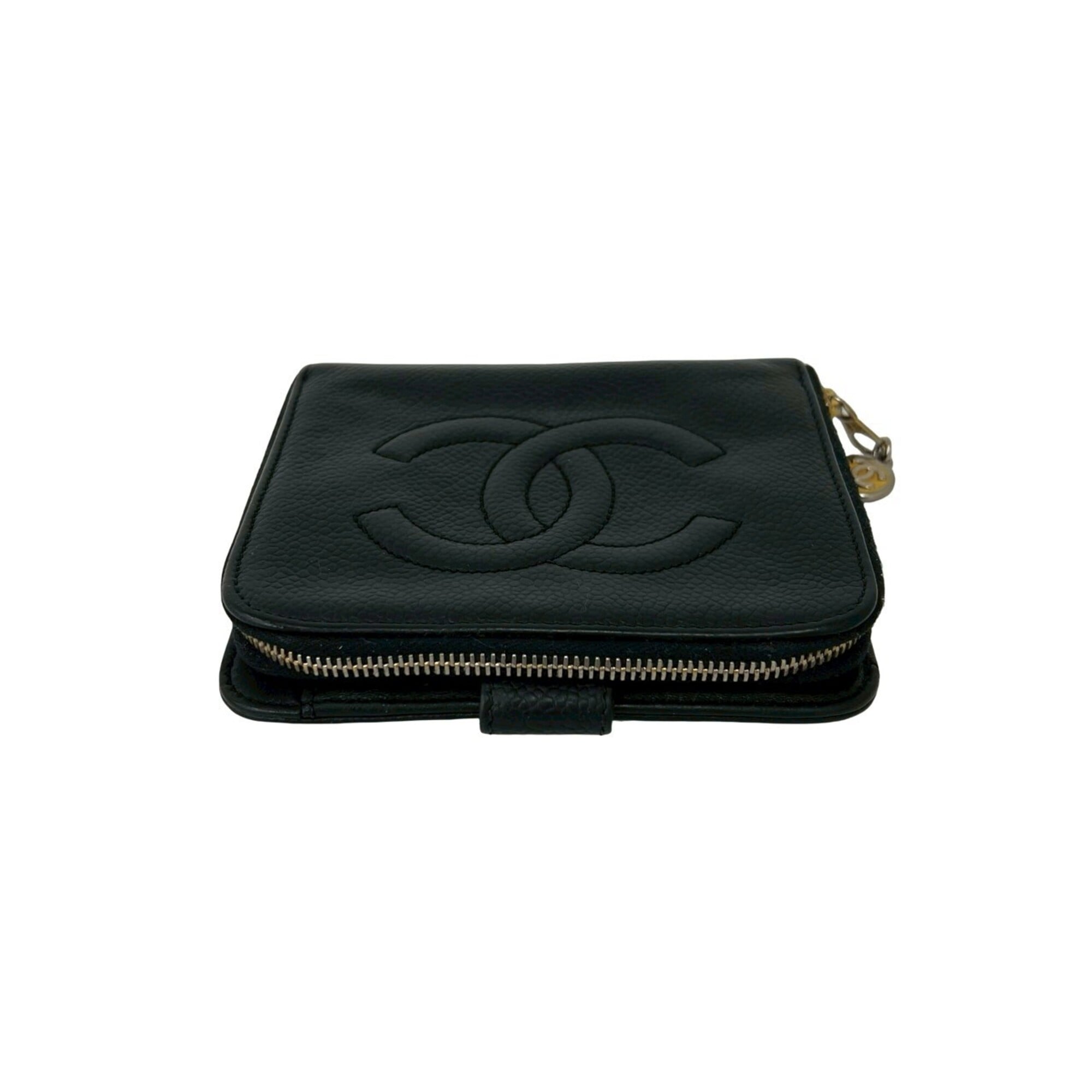 Chanel Black Grained Calfskin Wallet (Bi-Fold) (Pre-Owned)